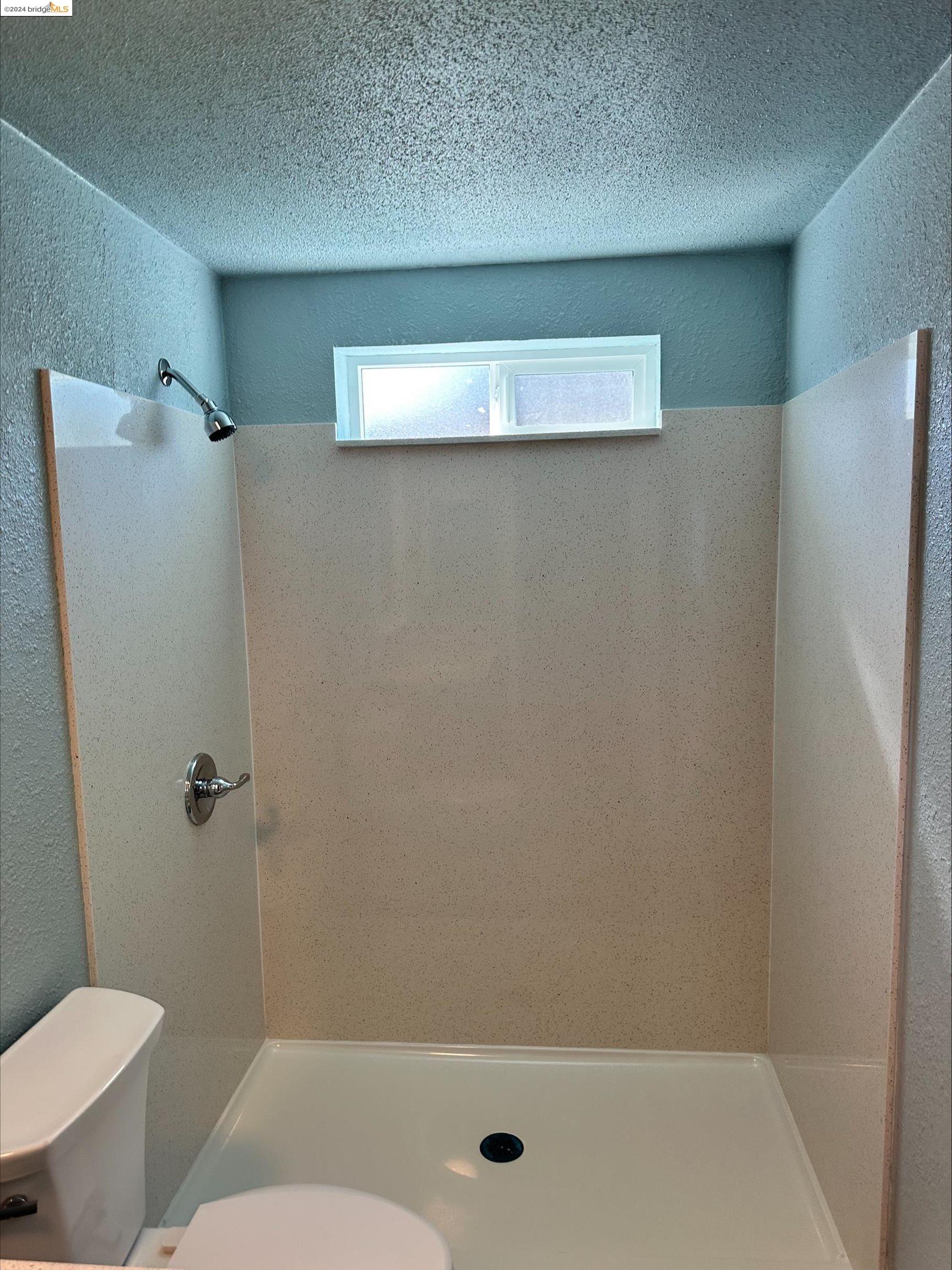 Detail Gallery Image 26 of 35 For 109 Klamath Dr #109,  Pittsburg,  CA 94565 - 3 Beds | 2 Baths