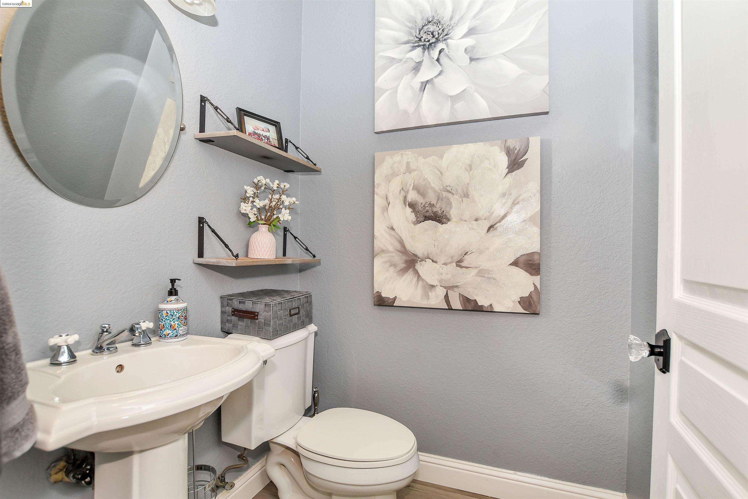 Detail Gallery Image 10 of 49 For 5066 Wilmont Ct, Antioch,  CA 94531 - 4 Beds | 3/1 Baths