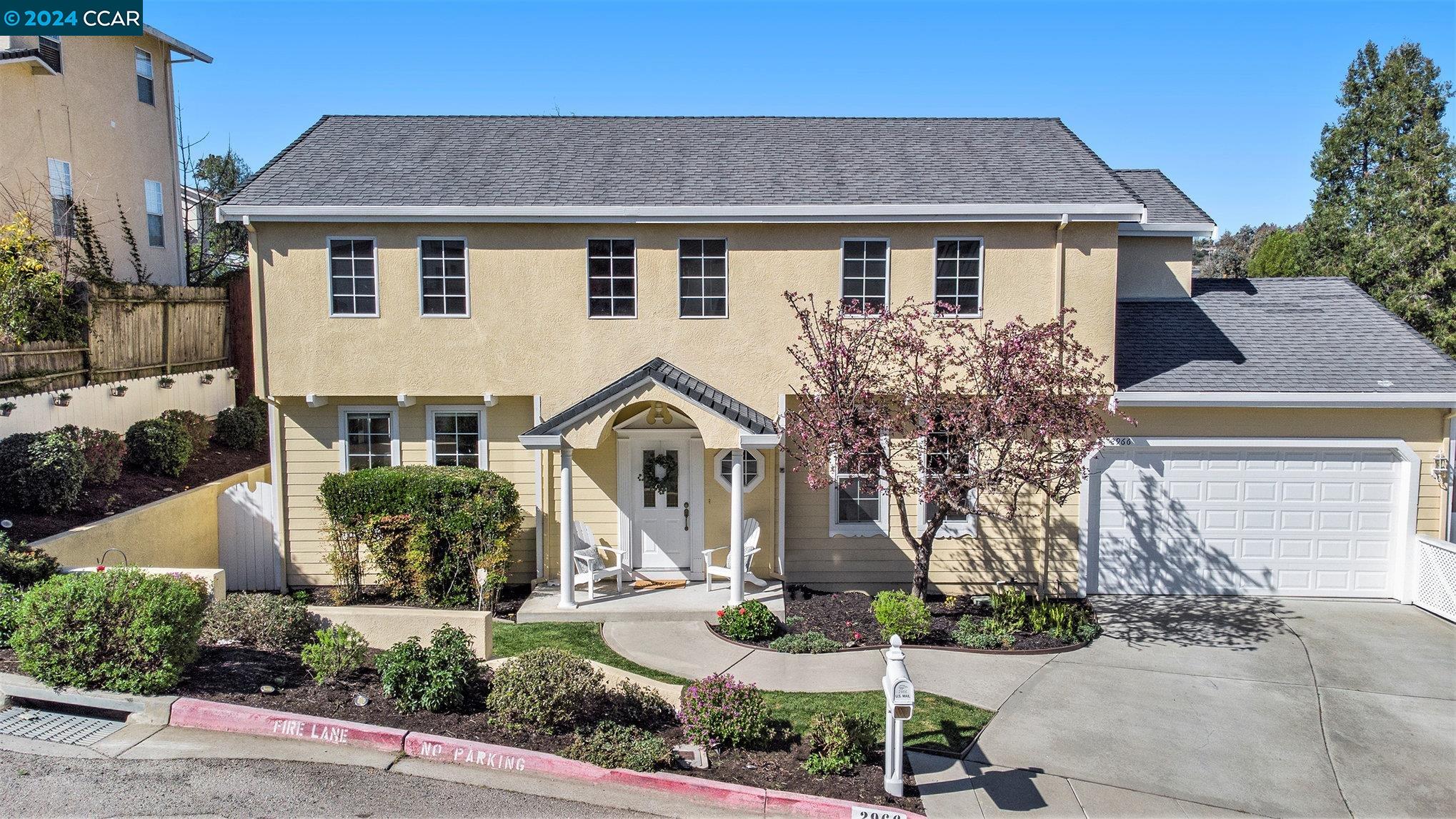 Detail Gallery Image 1 of 1 For 2966 Dominic Ct, Castro Valley,  CA 94546 - 4 Beds | 2/1 Baths