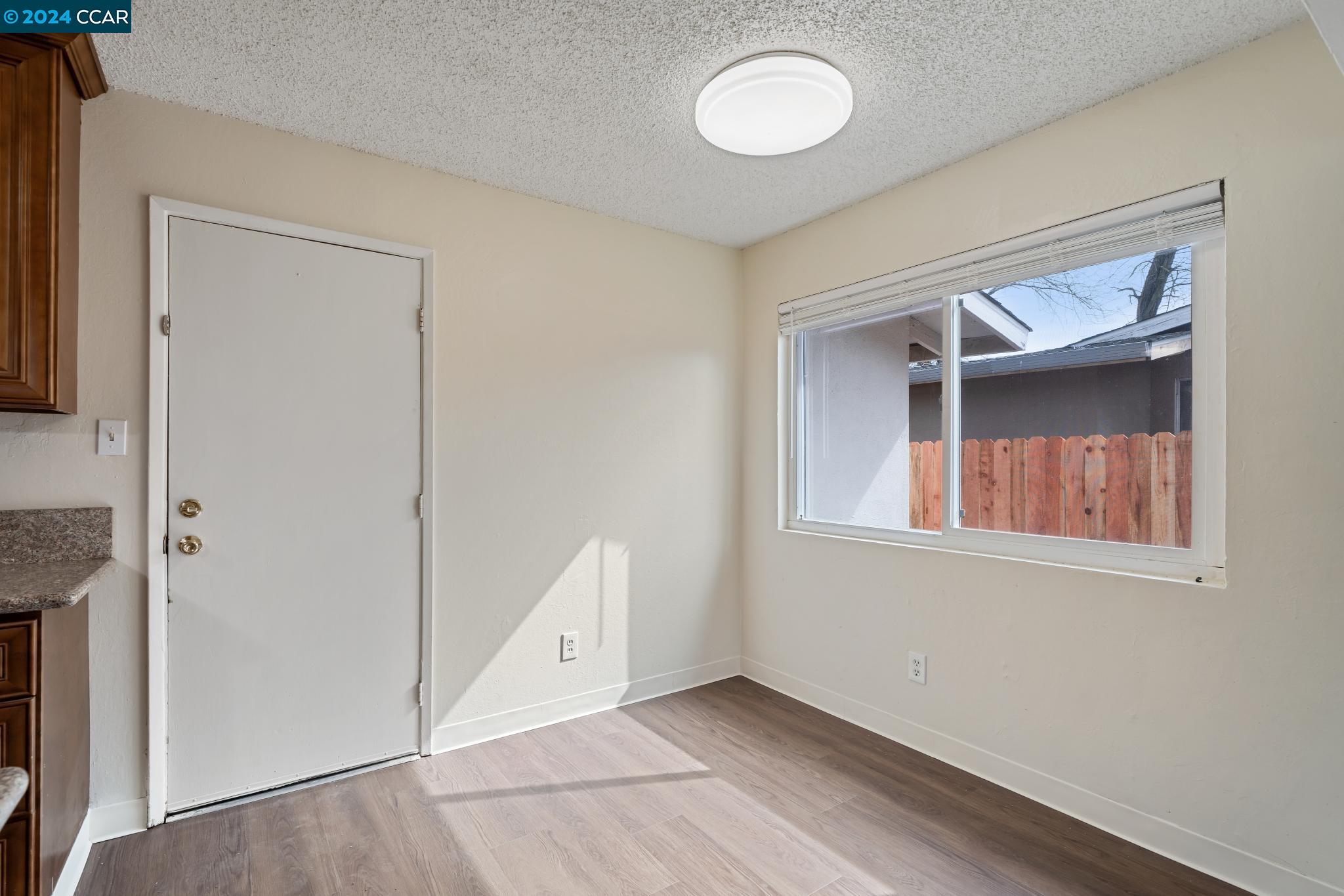 Detail Gallery Image 10 of 22 For 1320 Sheridan Ave, Roseville,  CA 95661 - 3 Beds | 2 Baths