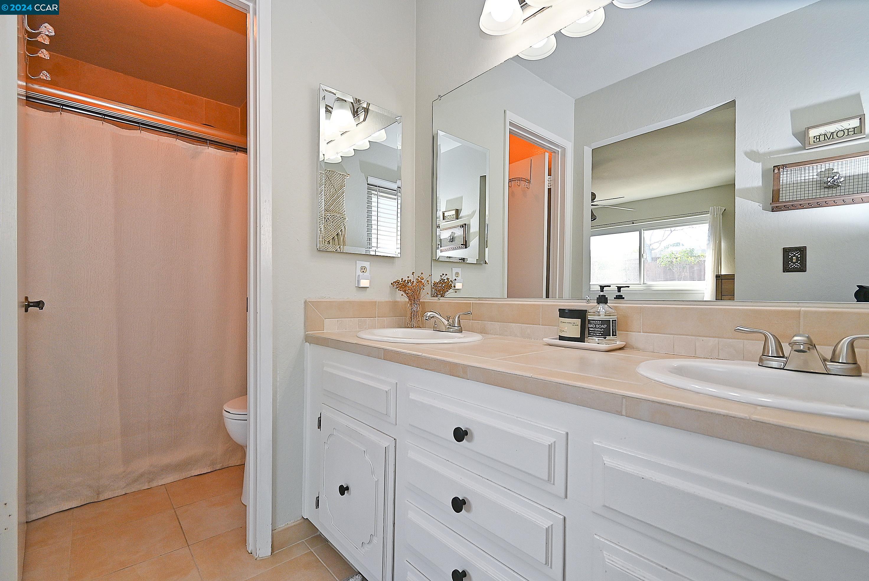 Detail Gallery Image 19 of 29 For 5145 Garaventa Dr., Concord,  CA 94521 - 3 Beds | 2 Baths
