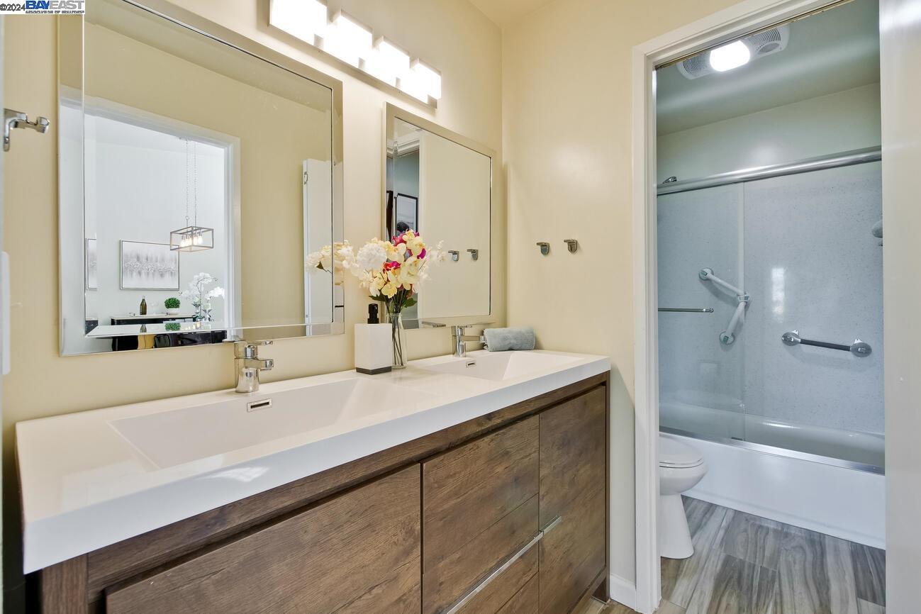 Detail Gallery Image 30 of 43 For 398 Parrott St #304,  San Leandro,  CA 94577 - 2 Beds | 2 Baths