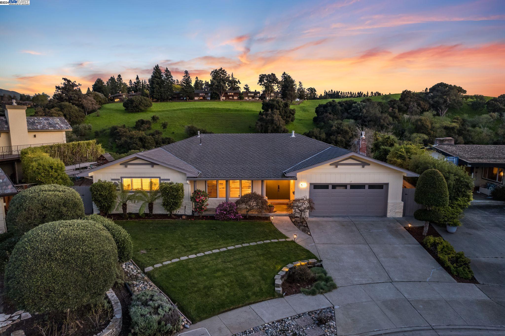Detail Gallery Image 1 of 1 For 42850 Castillejo Ct, Fremont,  CA 94539 - 4 Beds | 2/1 Baths