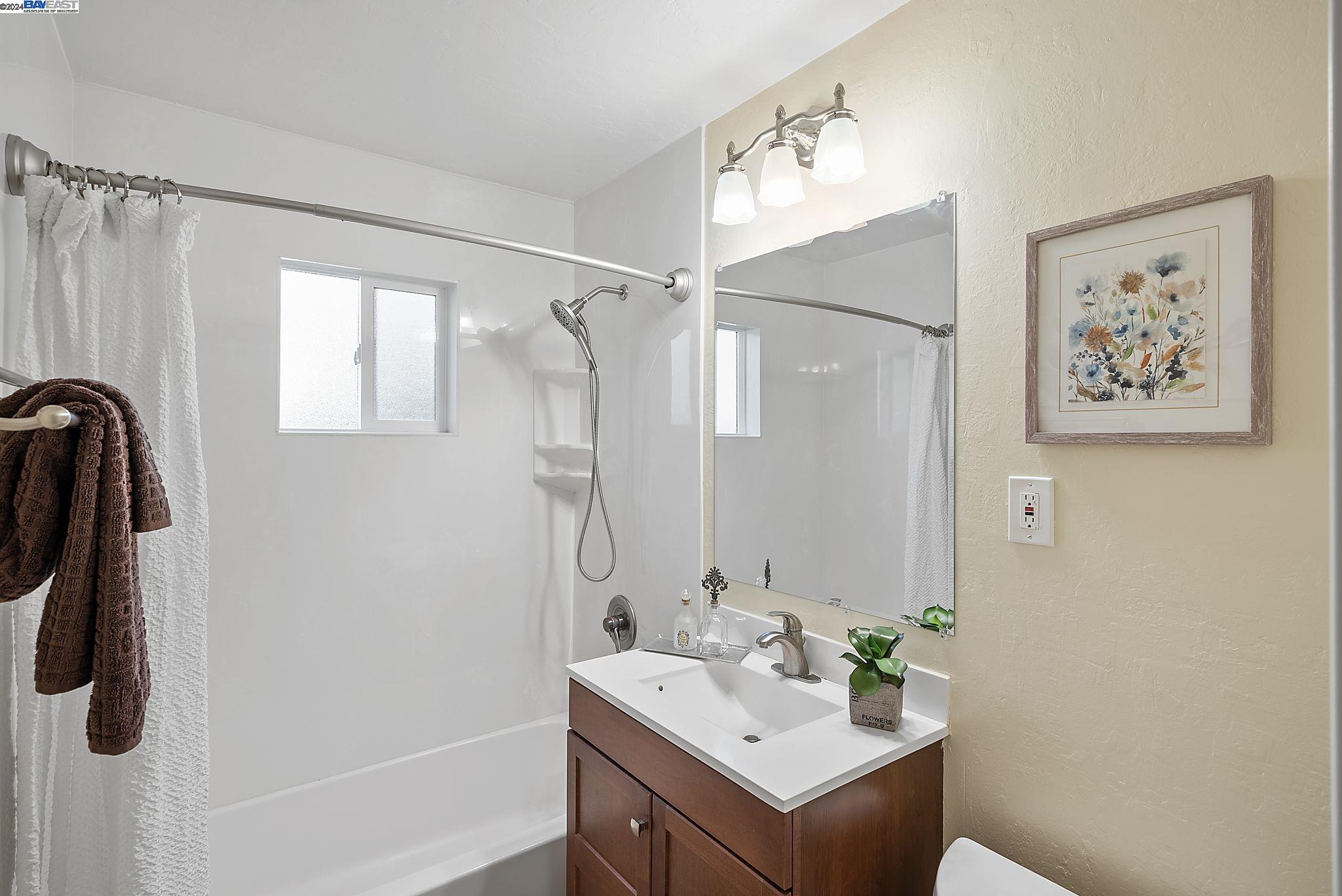 Detail Gallery Image 20 of 40 For 3857 Clough Ave, Fremont,  CA 94538 - 3 Beds | 2 Baths