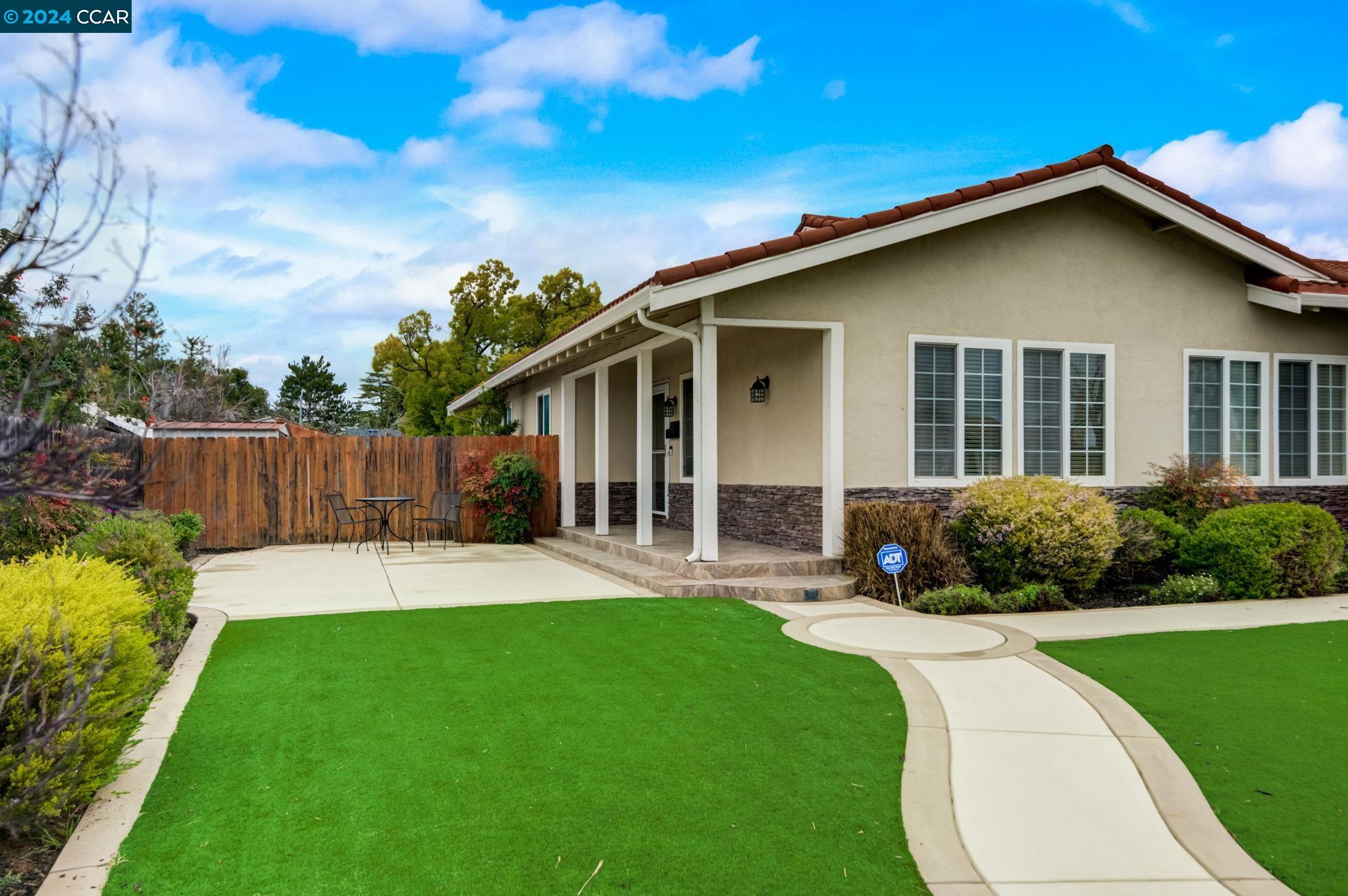 Detail Gallery Image 1 of 1 For 4232 Guilford Ave, Livermore,  CA 94550 - 4 Beds | 2 Baths