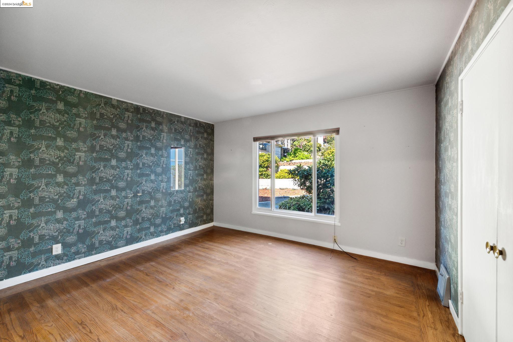 Detail Gallery Image 21 of 41 For 224 Cambridge Ave, Kensington,  CA 94708 - 3 Beds | 2 Baths