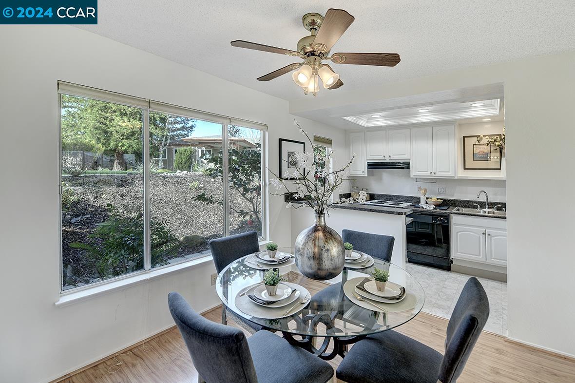 Detail Gallery Image 1 of 1 For 1957 Skycrest Dr #2,  Walnut Creek,  CA 94595 - 1 Beds | 1 Baths