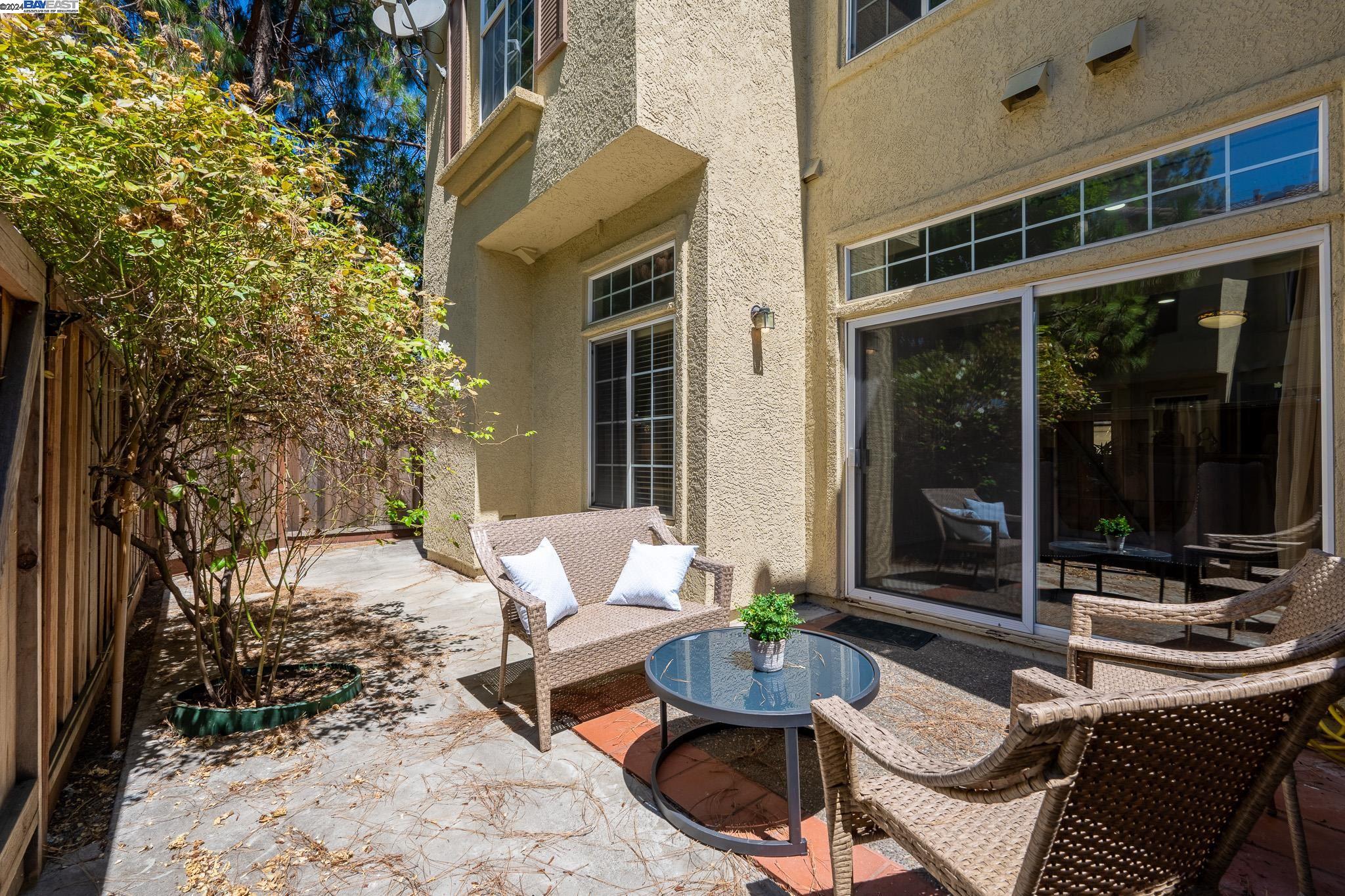 Detail Gallery Image 25 of 28 For 4268 Lucero Ct, Pleasanton,  CA 94588 - 3 Beds | 2/1 Baths