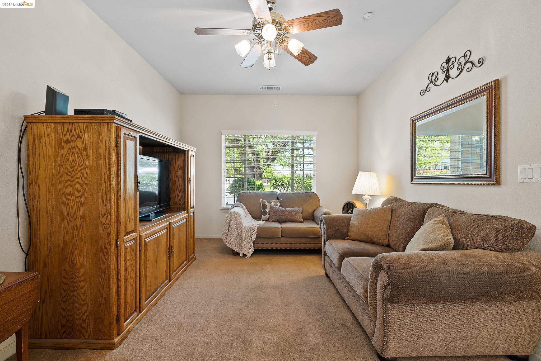 Detail Gallery Image 10 of 52 For 704 Sarah St, Brentwood,  CA 94513 - 3 Beds | 2 Baths