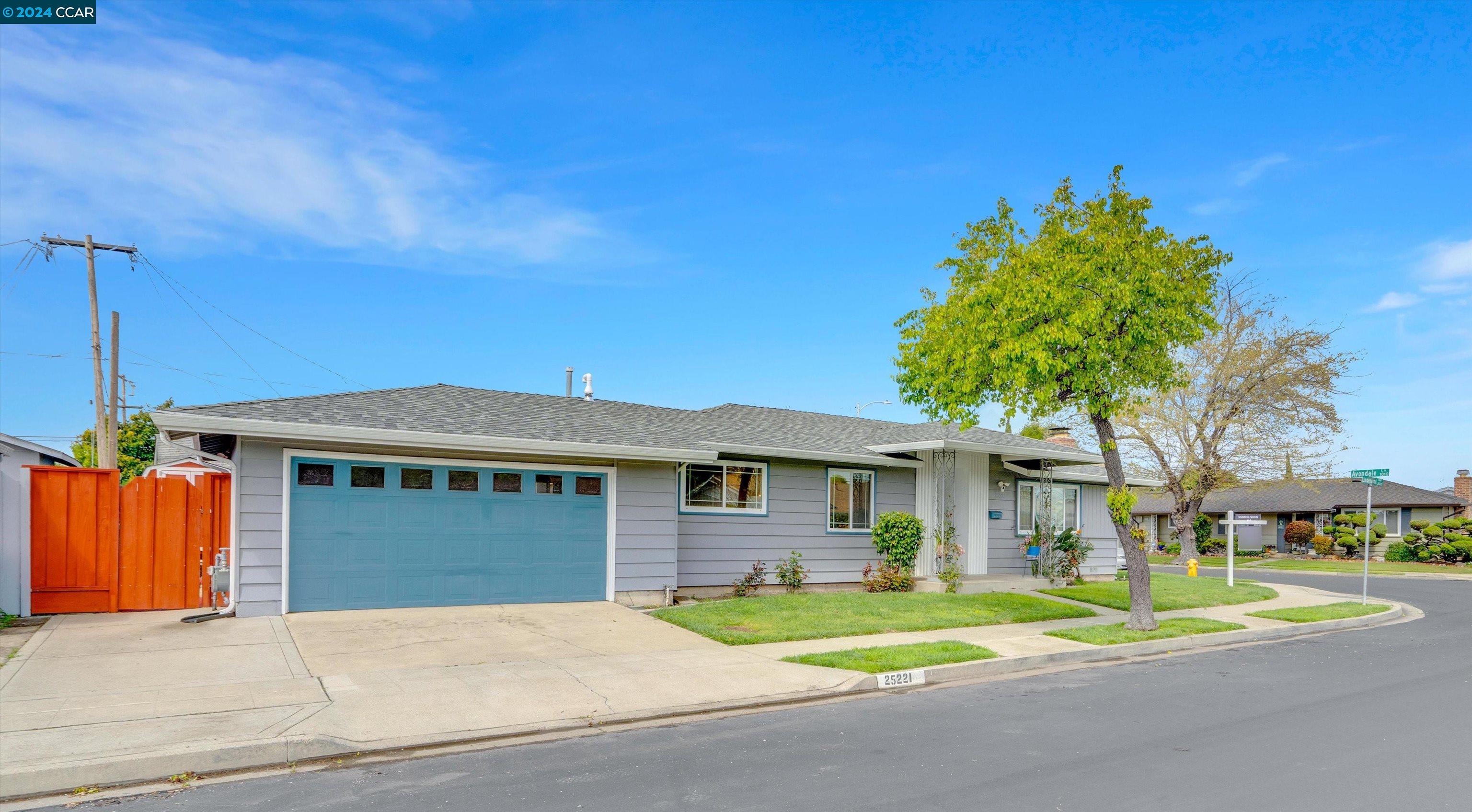 Detail Gallery Image 1 of 1 For 25221 Lindenwood Way, Hayward,  CA 94545 - 3 Beds | 2 Baths