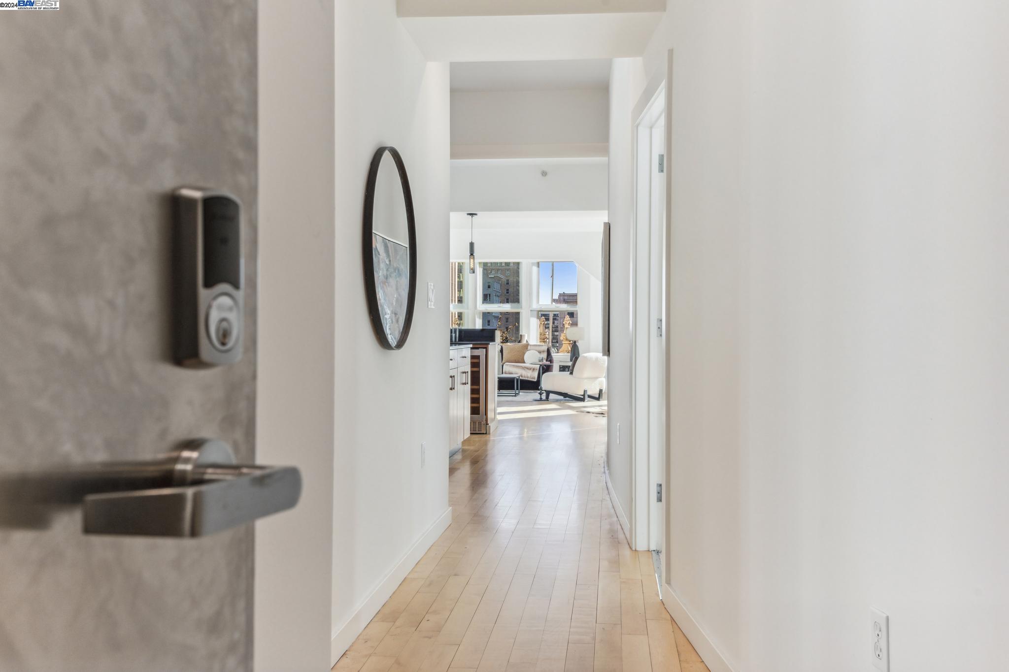 Detail Gallery Image 29 of 38 For 1615 Broadway #9,  Oakland,  CA 94612 - 3 Beds | 2 Baths