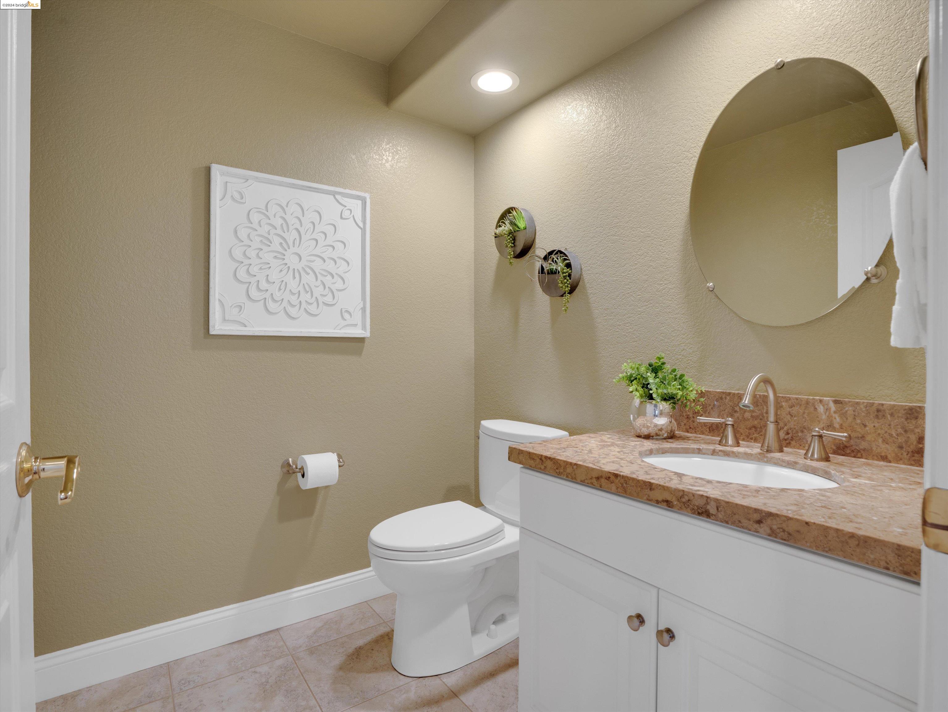 Detail Gallery Image 20 of 52 For 670 Devonshire Loop, Brentwood,  CA 94513 - 4 Beds | 2/1 Baths