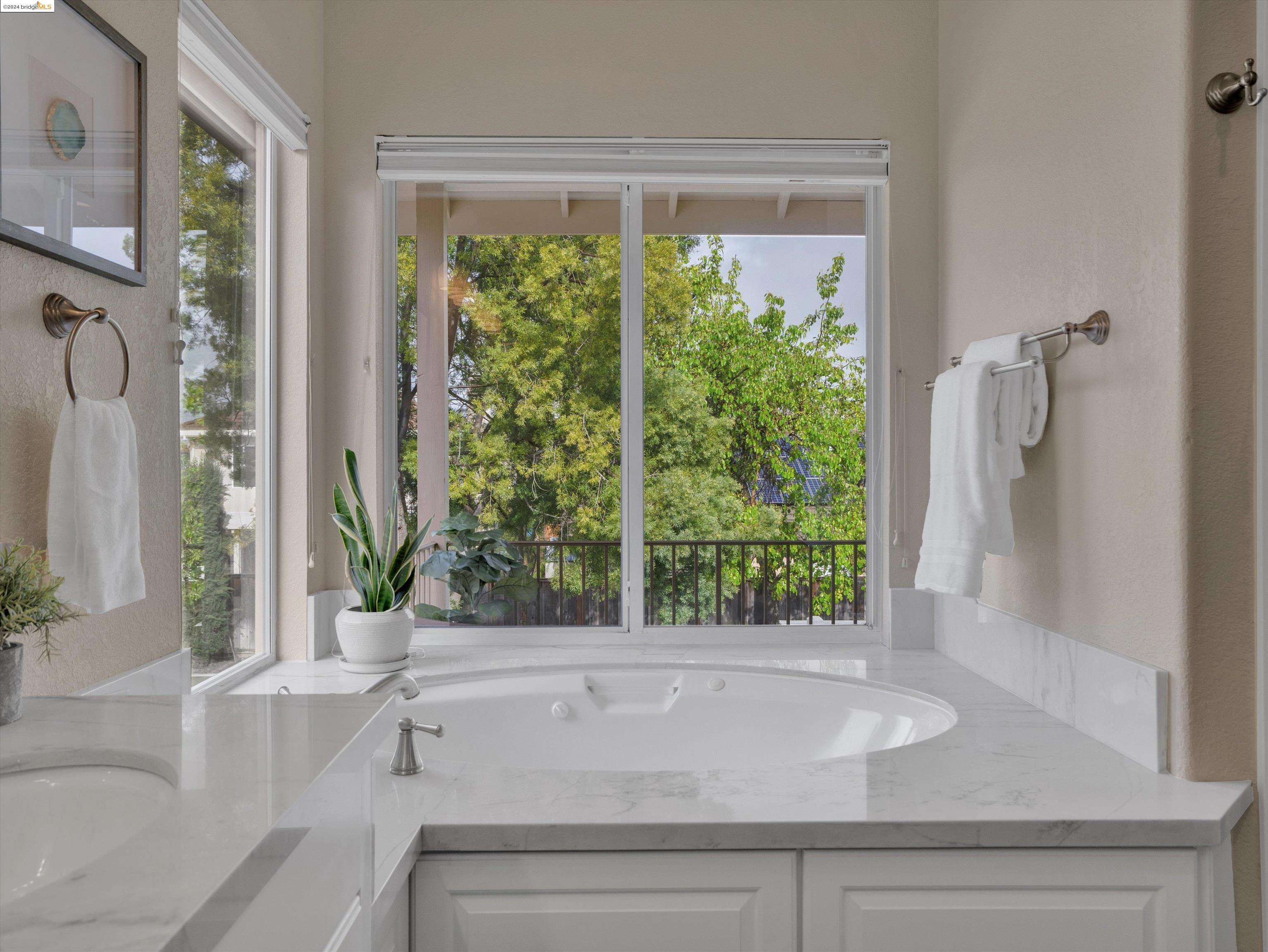 Detail Gallery Image 28 of 52 For 670 Devonshire Loop, Brentwood,  CA 94513 - 4 Beds | 2/1 Baths