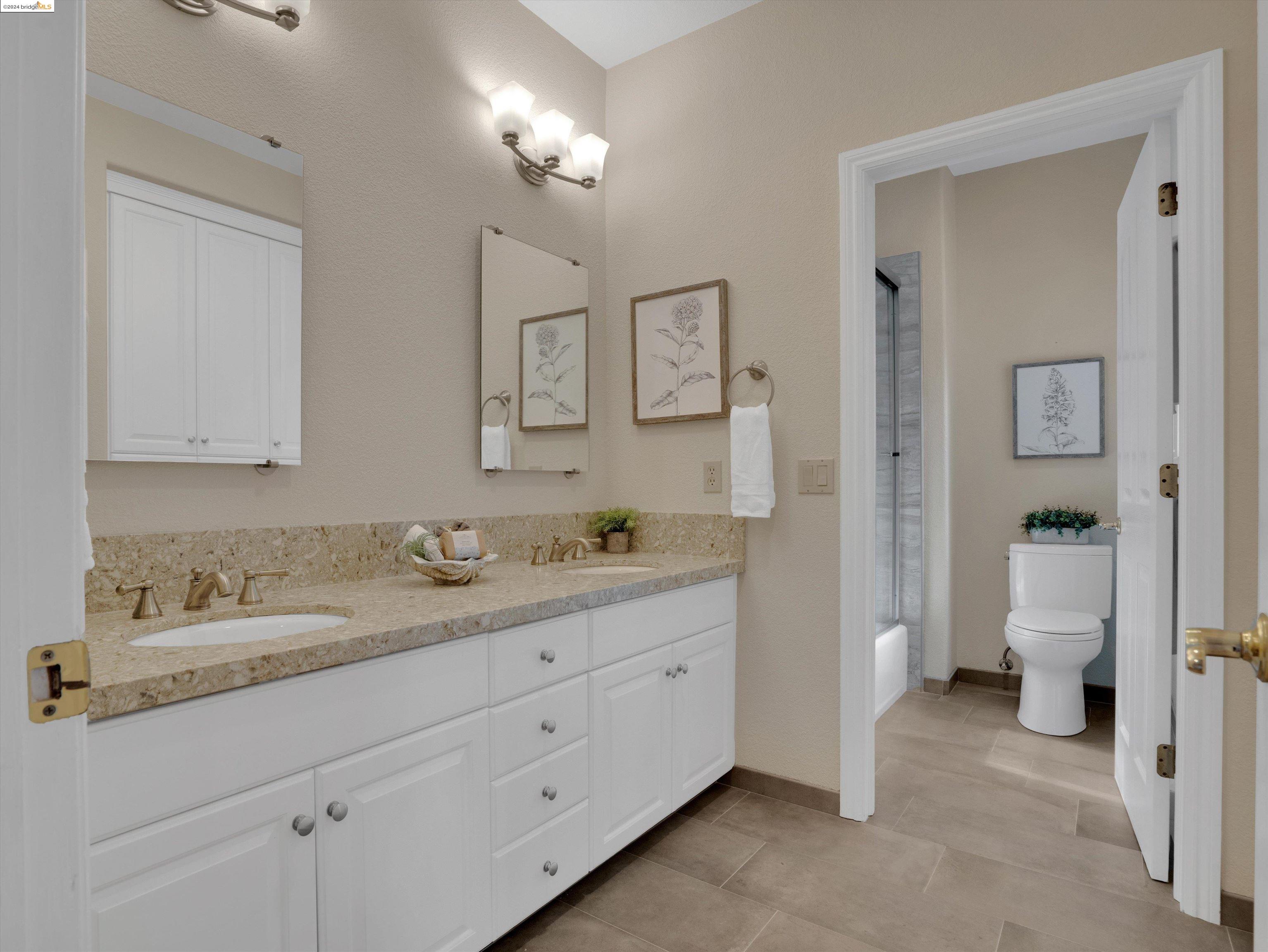 Detail Gallery Image 32 of 52 For 670 Devonshire Loop, Brentwood,  CA 94513 - 4 Beds | 2/1 Baths