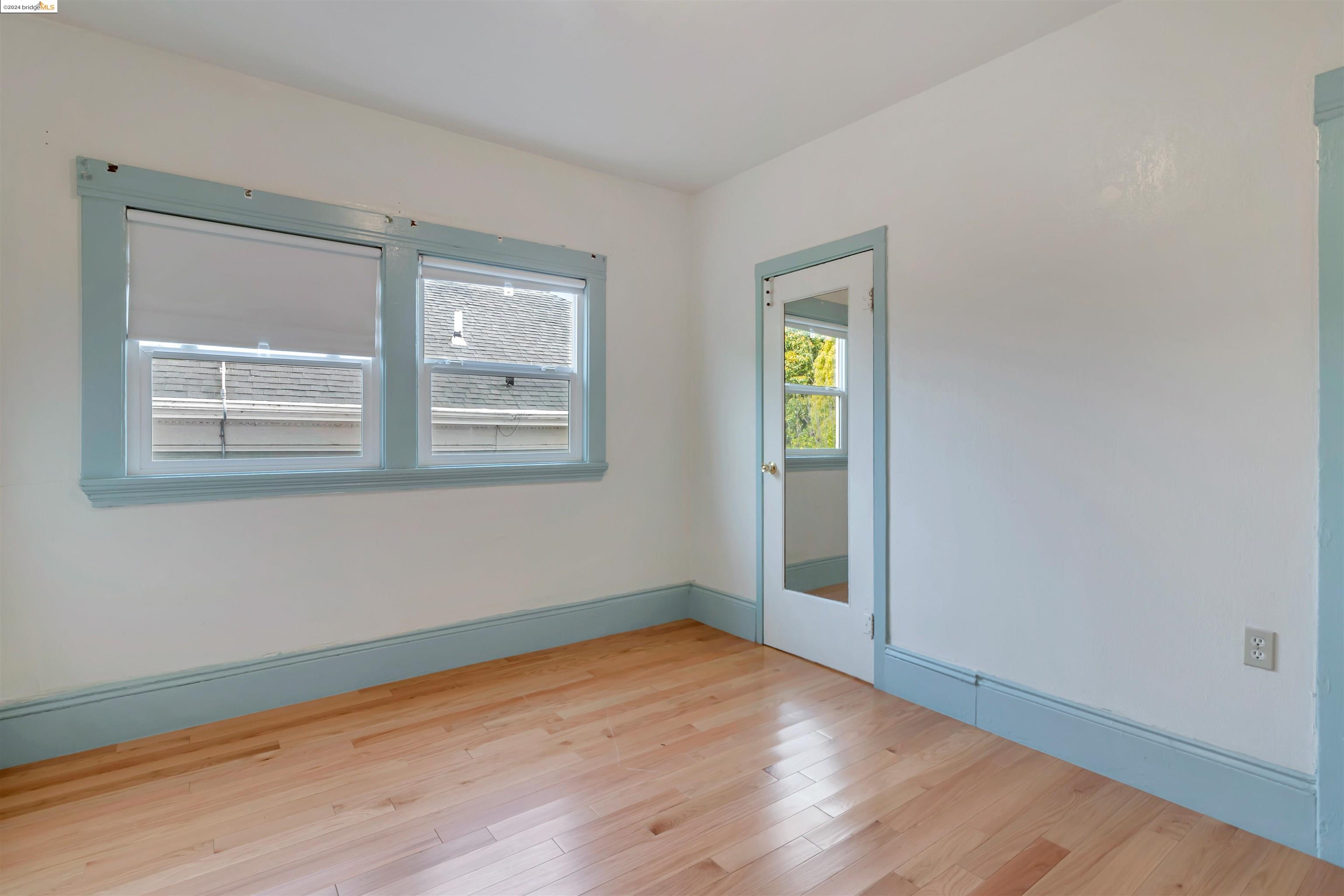 Detail Gallery Image 26 of 40 For 2541 Wakefield Ave, Oakland,  CA 94606 - 3 Beds | 2 Baths