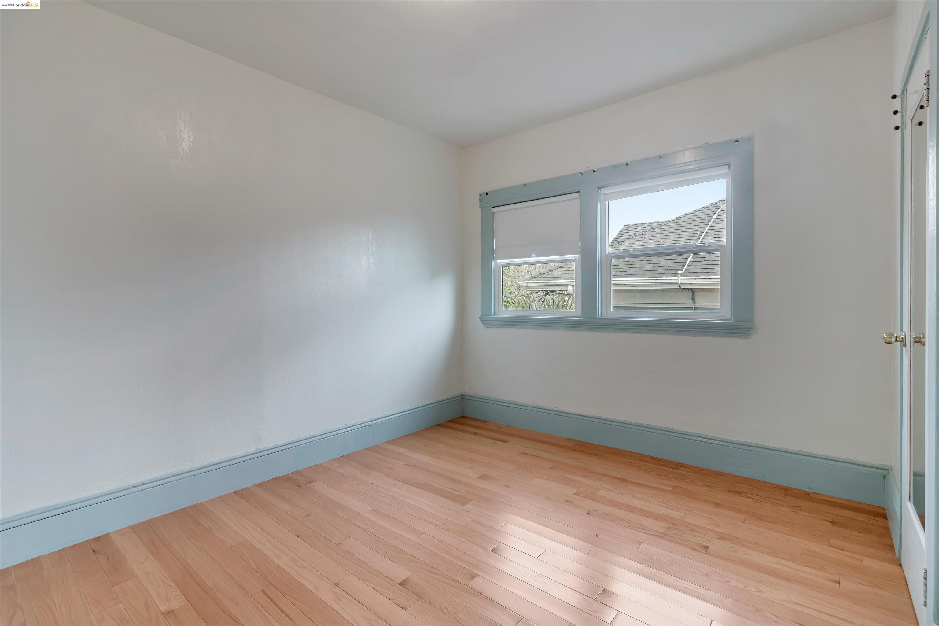 Detail Gallery Image 27 of 40 For 2541 Wakefield Ave, Oakland,  CA 94606 - 3 Beds | 2 Baths