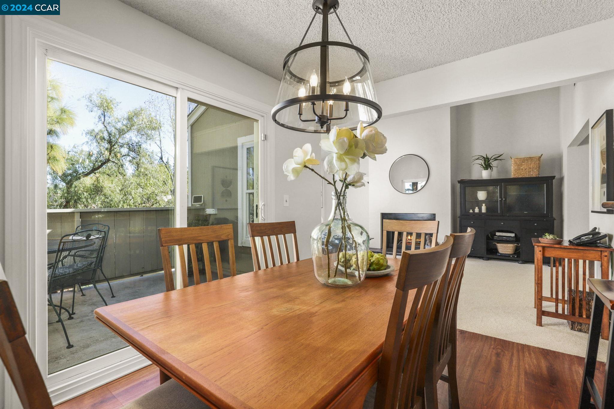 Photo #5: 41053025 Listing 