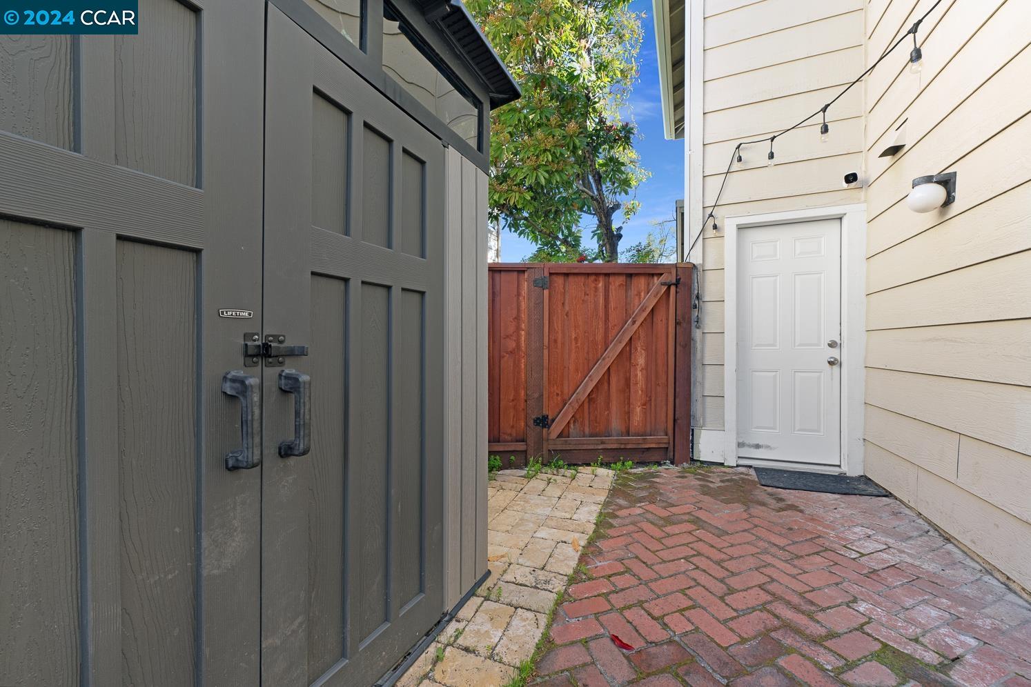 Detail Gallery Image 34 of 46 For 407 Orchard View Ave, Martinez,  CA 94553 - 3 Beds | 2/1 Baths