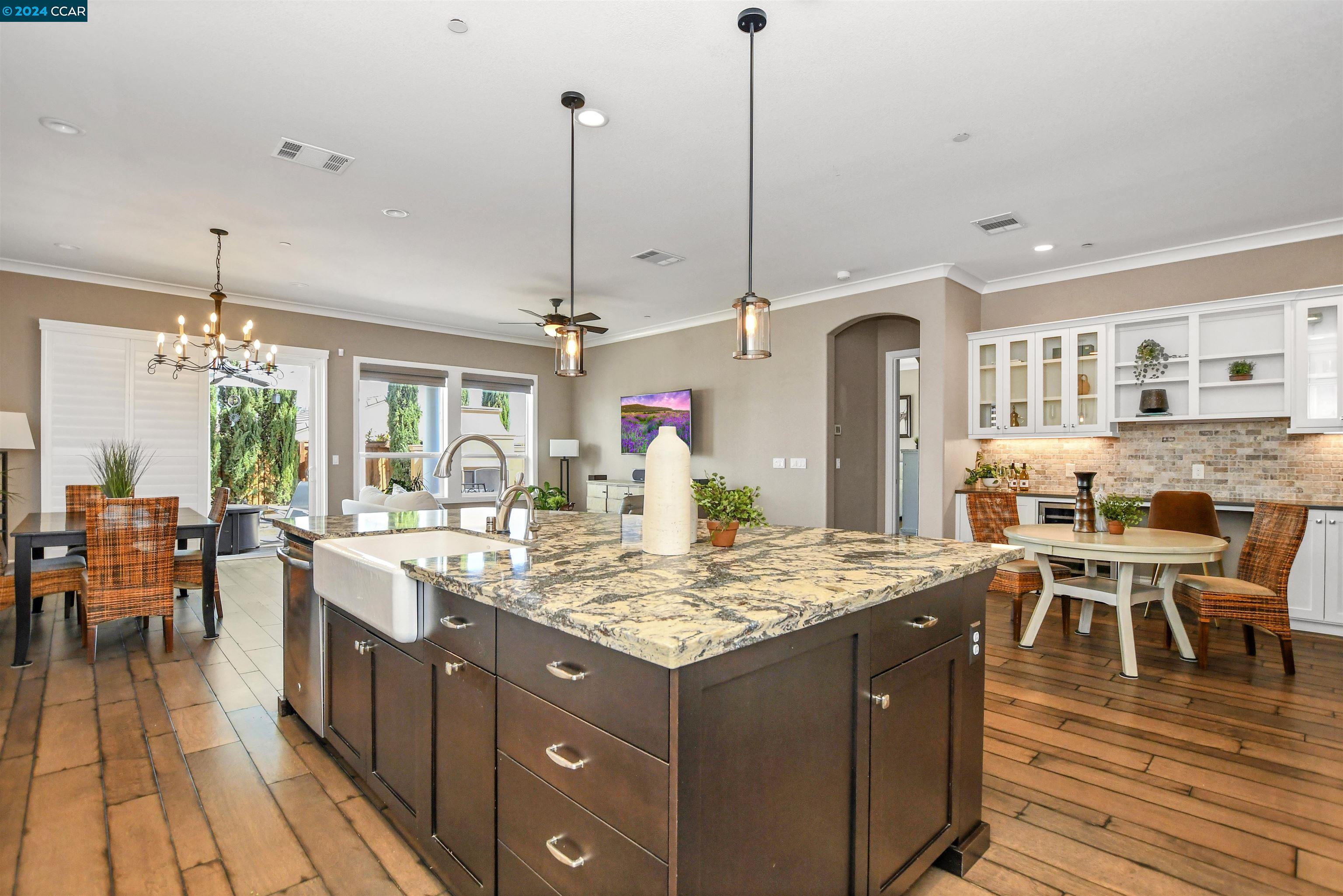 Detail Gallery Image 4 of 31 For 1818 Moscato Pl, Brentwood,  CA 94513 - 2 Beds | 2/1 Baths