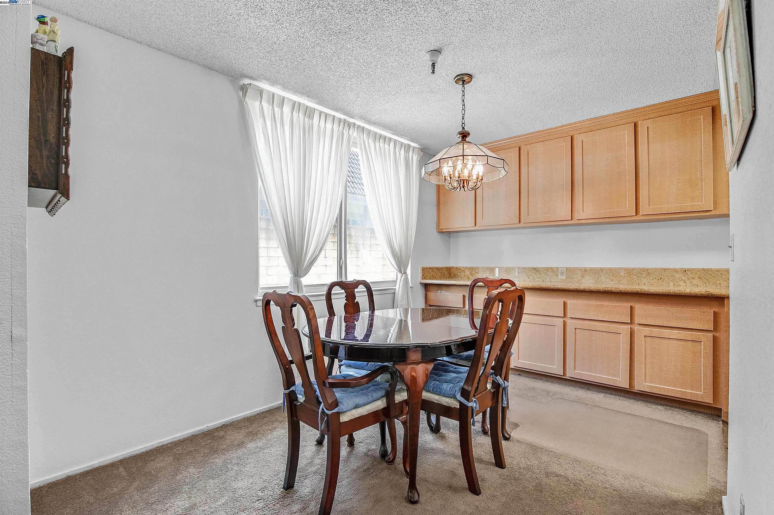 Detail Gallery Image 12 of 31 For 1132 Carpentier St #104,  San Leandro,  CA 94577 - 2 Beds | 2 Baths