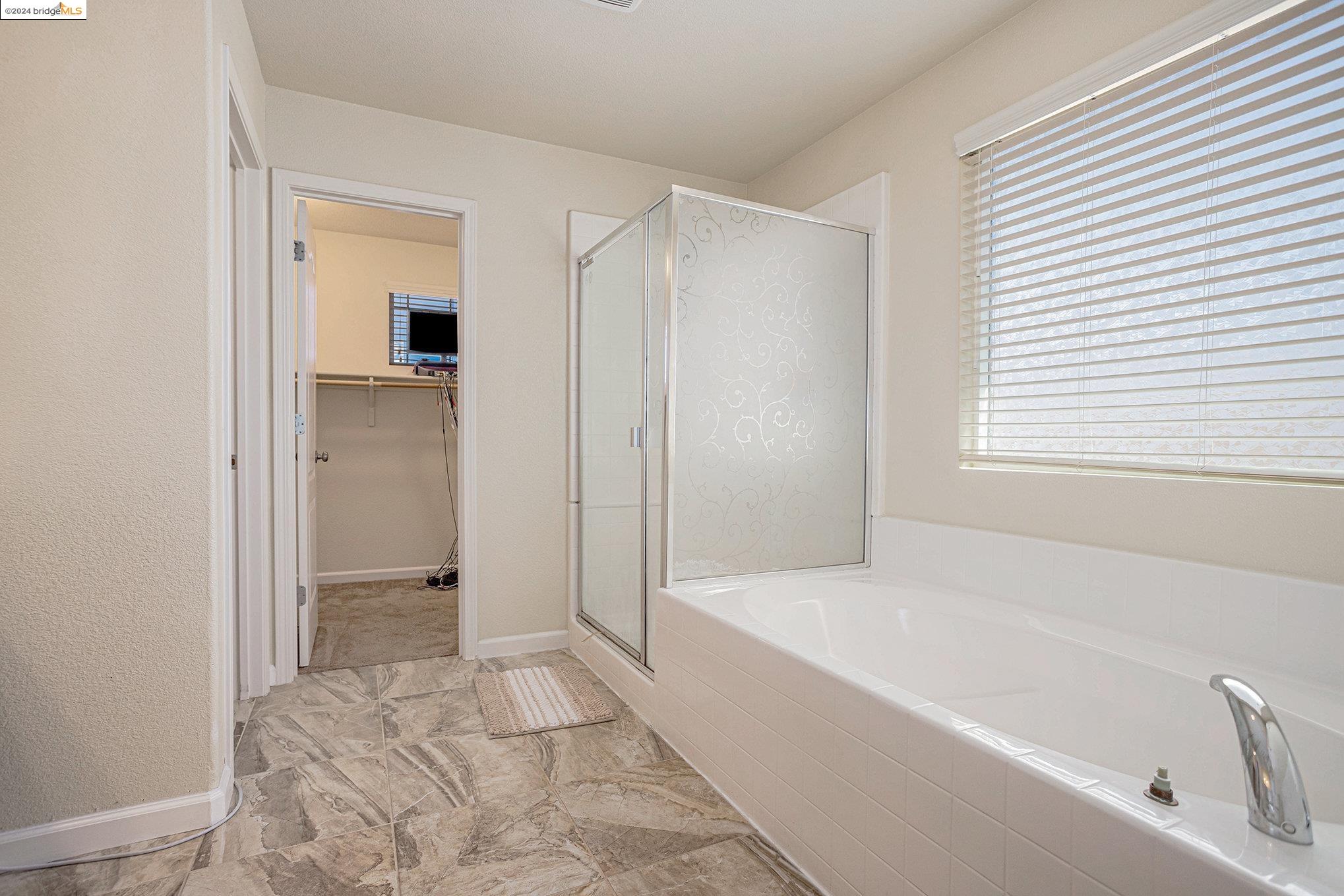 Detail Gallery Image 15 of 43 For 1339 Maple Dr, Oakley,  CA 94561 - 5 Beds | 3/1 Baths