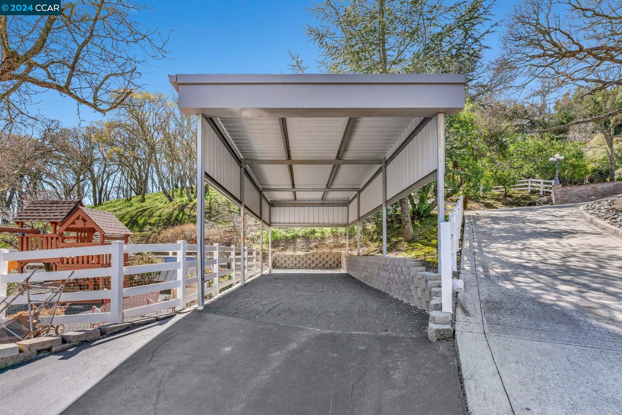 Detail Gallery Image 41 of 60 For 1980 Curry Canyon Rd, Clayton,  CA 94517 - 5 Beds | 4/1 Baths