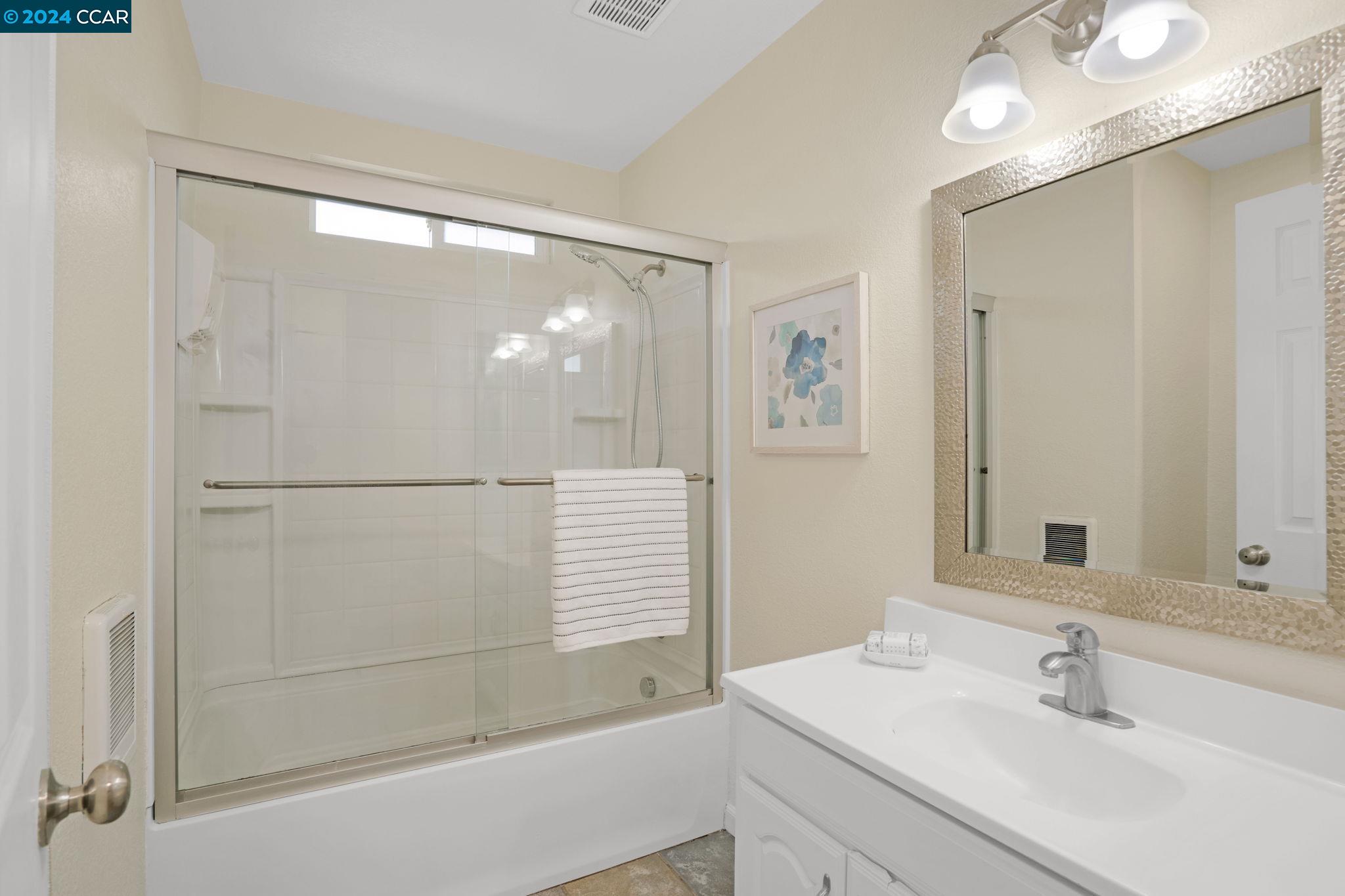 Detail Gallery Image 18 of 26 For 238 Cameo Drive, Danville,  CA 94526-1605 - 3 Beds | 2 Baths