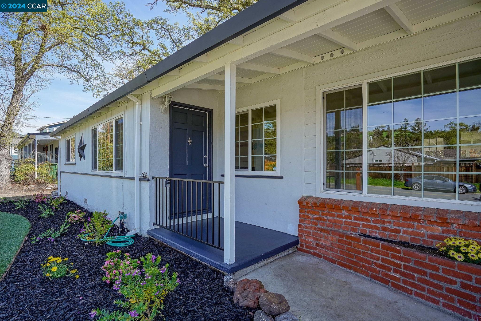 Detail Gallery Image 3 of 26 For 238 Cameo Drive, Danville,  CA 94526-1605 - 3 Beds | 2 Baths