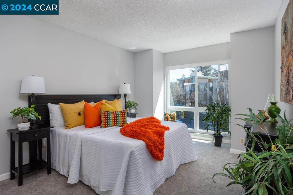 Detail Gallery Image 15 of 17 For 5340 Broadway Ter #408,  Oakland,  CA 94618 - 3 Beds | 2 Baths