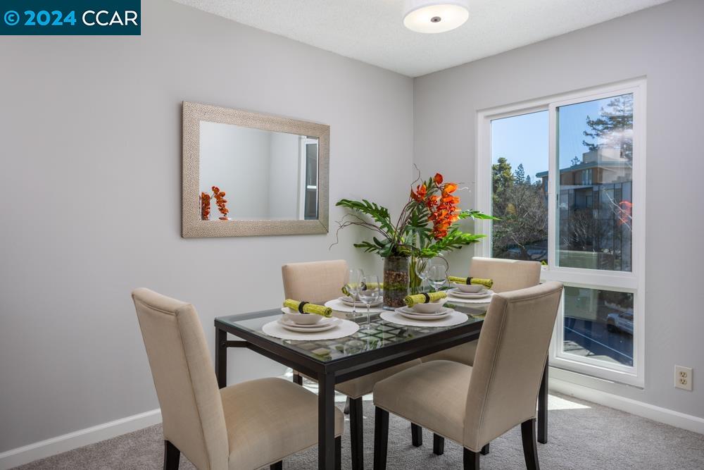 Detail Gallery Image 6 of 17 For 5340 Broadway Ter #408,  Oakland,  CA 94618 - 3 Beds | 2 Baths