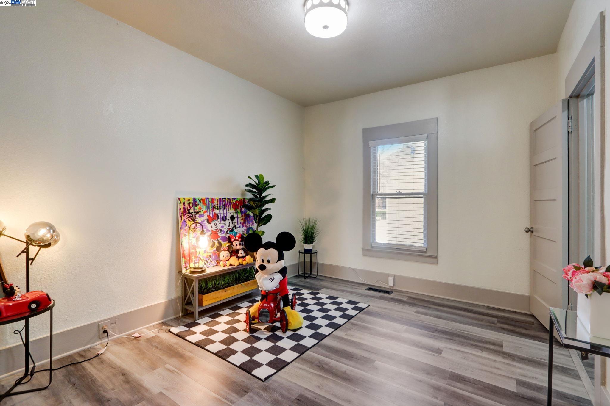 Detail Gallery Image 25 of 55 For 774 S 12th St, San Jose,  CA 95112 - 3 Beds | 2 Baths