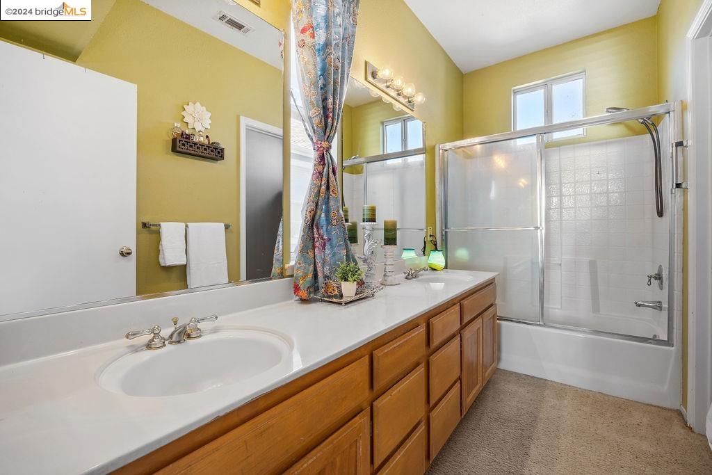 Detail Gallery Image 17 of 31 For 777 Chateau Cir, Vacaville,  CA 95687 - 3 Beds | 2/1 Baths