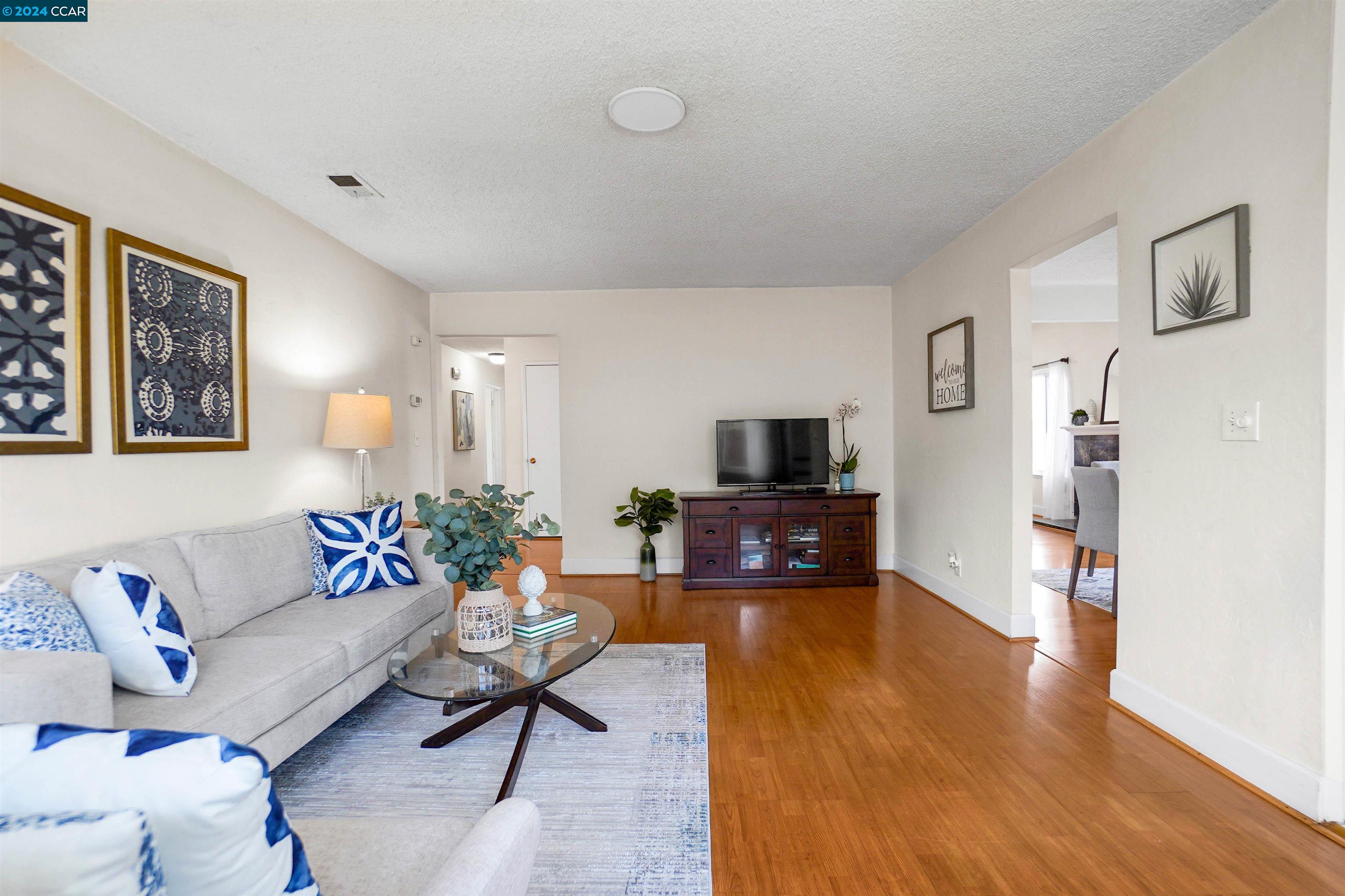 Detail Gallery Image 18 of 45 For 118 Cottonwood Ct, Hercules,  CA 94547 - 3 Beds | 2 Baths