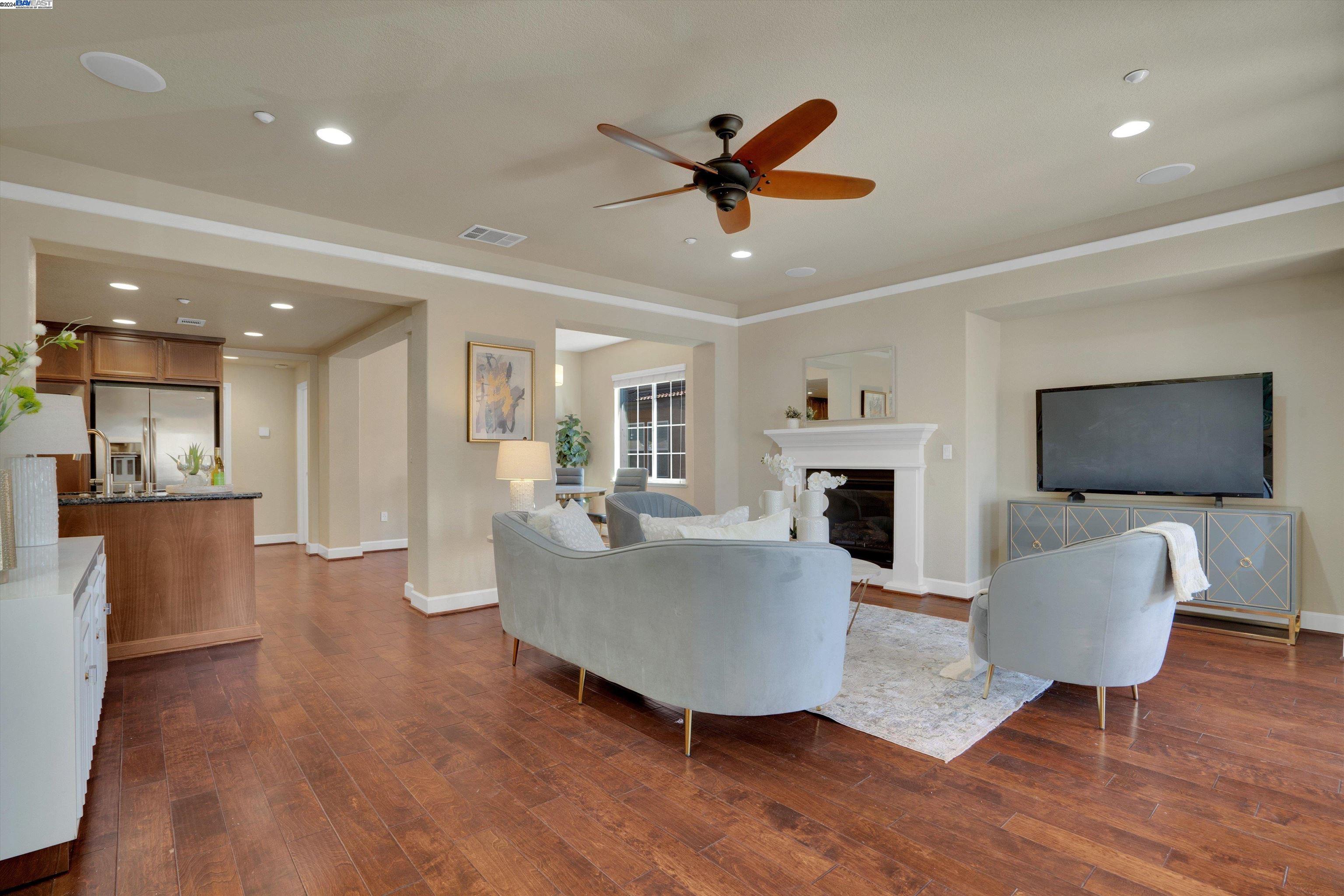 Photo #4: 41053440 Listing 