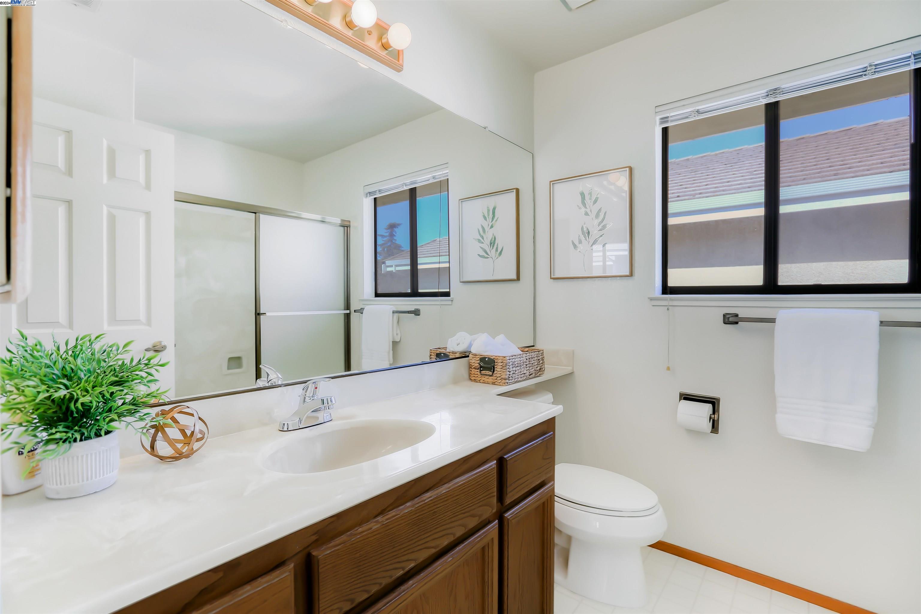 Detail Gallery Image 25 of 34 For 3543 Eggers Dr, Fremont,  CA 94536 - 3 Beds | 2/1 Baths