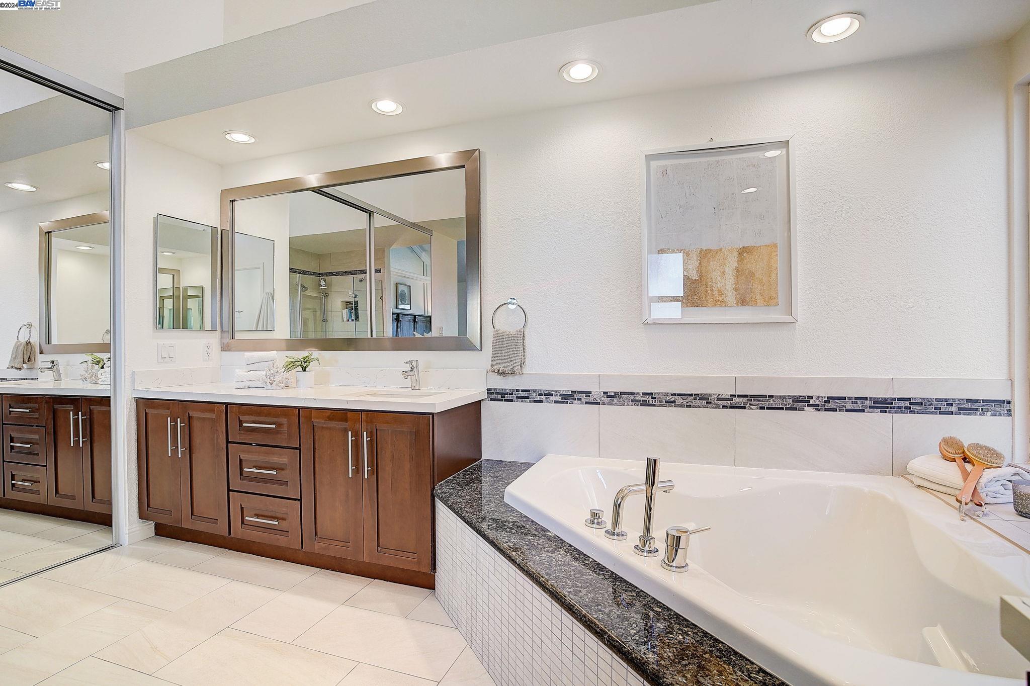 Detail Gallery Image 25 of 60 For 11468 Rothschild Pl, Dublin,  CA 94568 - 4 Beds | 2/1 Baths