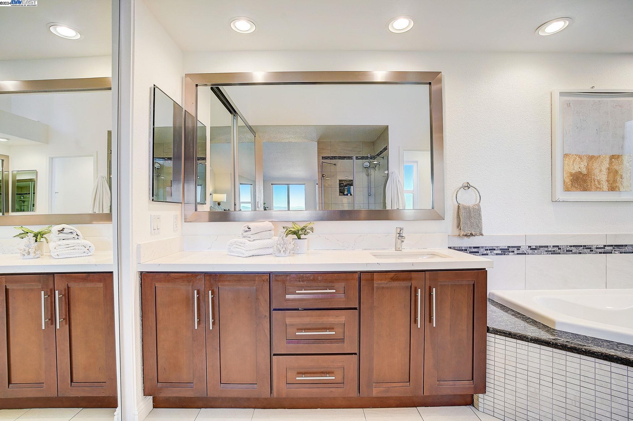 Detail Gallery Image 27 of 60 For 11468 Rothschild Pl, Dublin,  CA 94568 - 4 Beds | 2/1 Baths