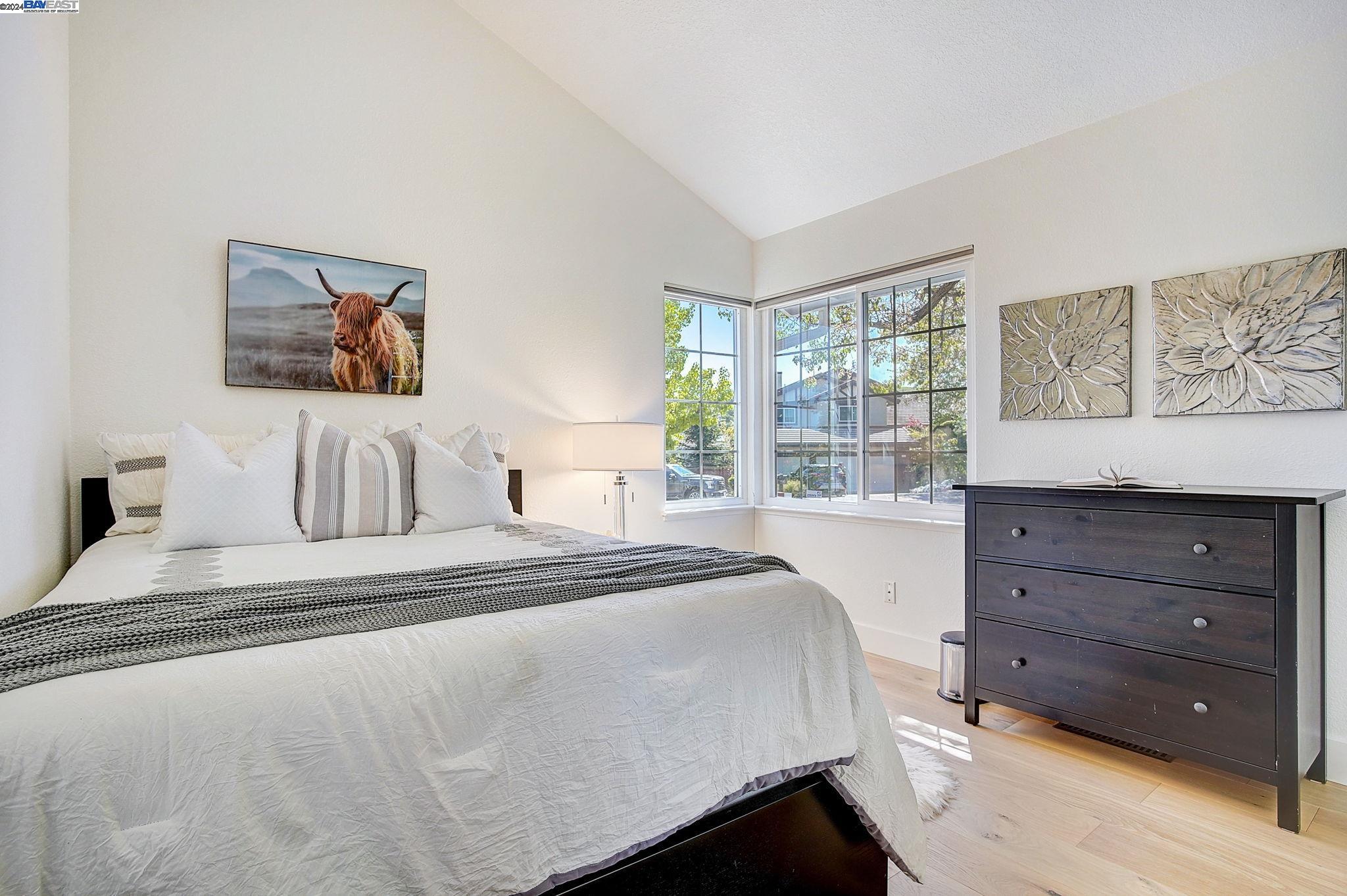 Detail Gallery Image 32 of 60 For 11468 Rothschild Pl, Dublin,  CA 94568 - 4 Beds | 2/1 Baths