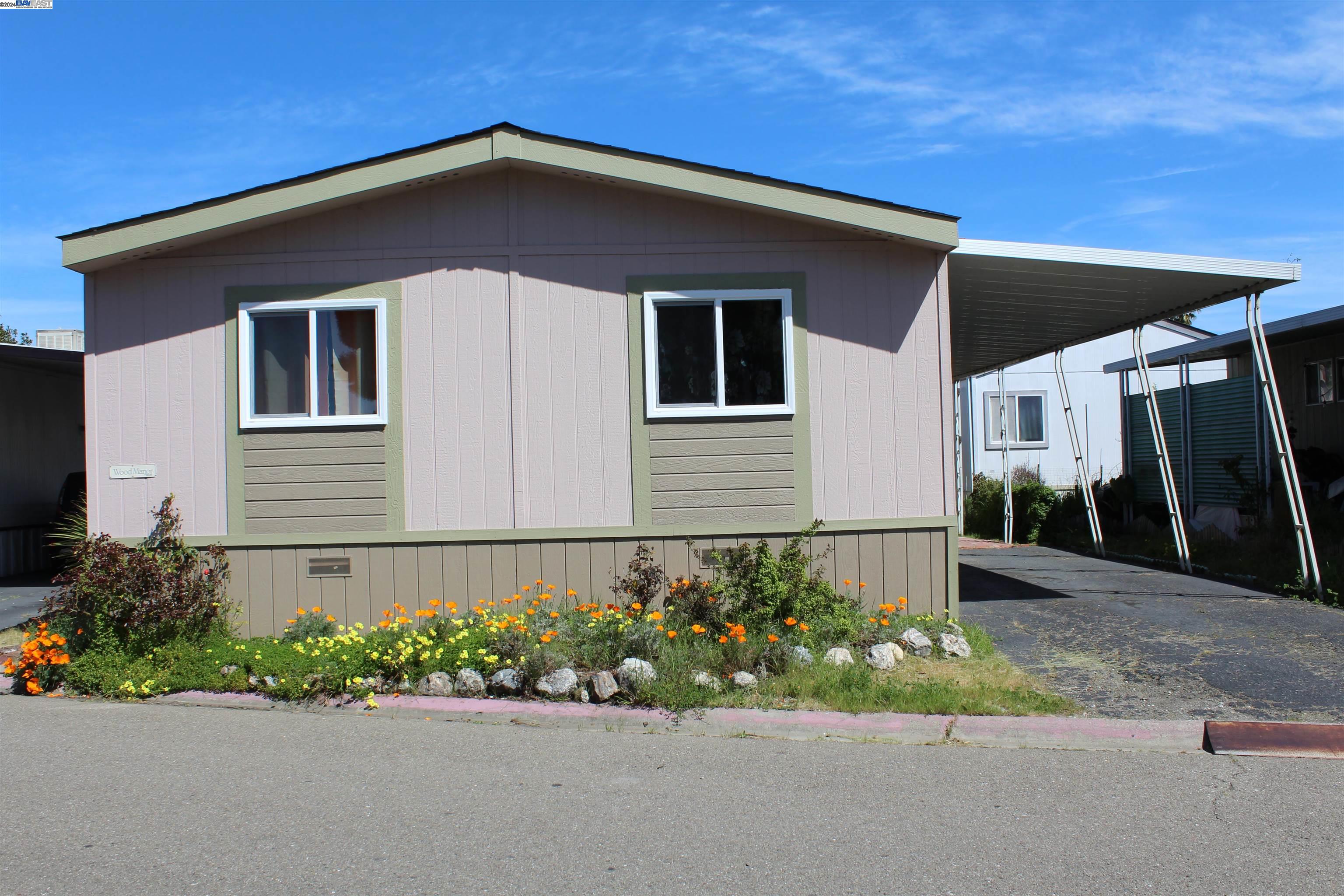 Detail Gallery Image 1 of 1 For 28816 Jupiter St., Hayward,  CA 94544 - 3 Beds | 2 Baths