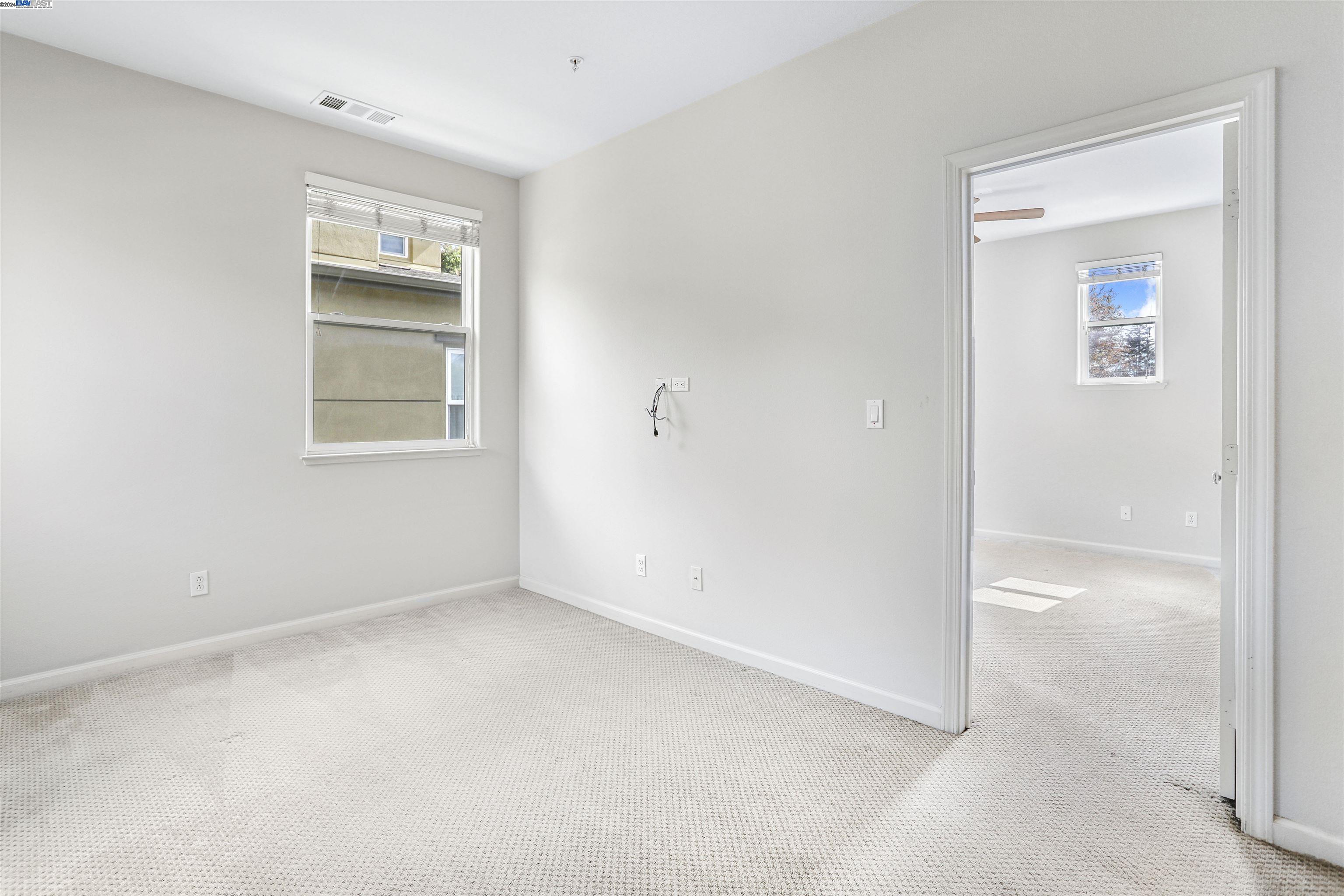 Detail Gallery Image 26 of 36 For 25437 Huntwood Avenue, Hayward,  CA 94544-2781 - 4 Beds | 2/1 Baths