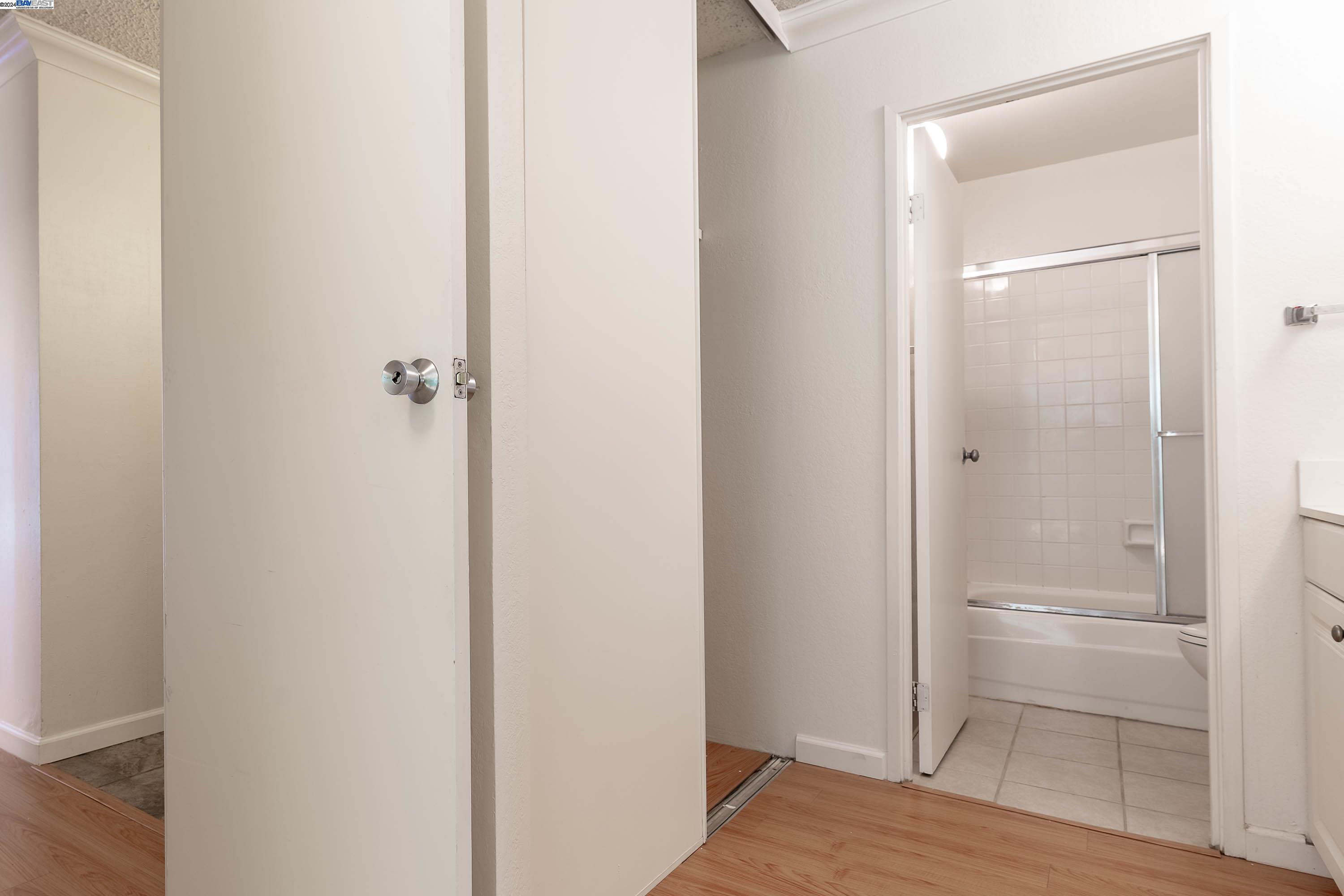Detail Gallery Image 19 of 44 For 555 Pierce St #440,  Albany,  CA 94706 - 2 Beds | 2 Baths