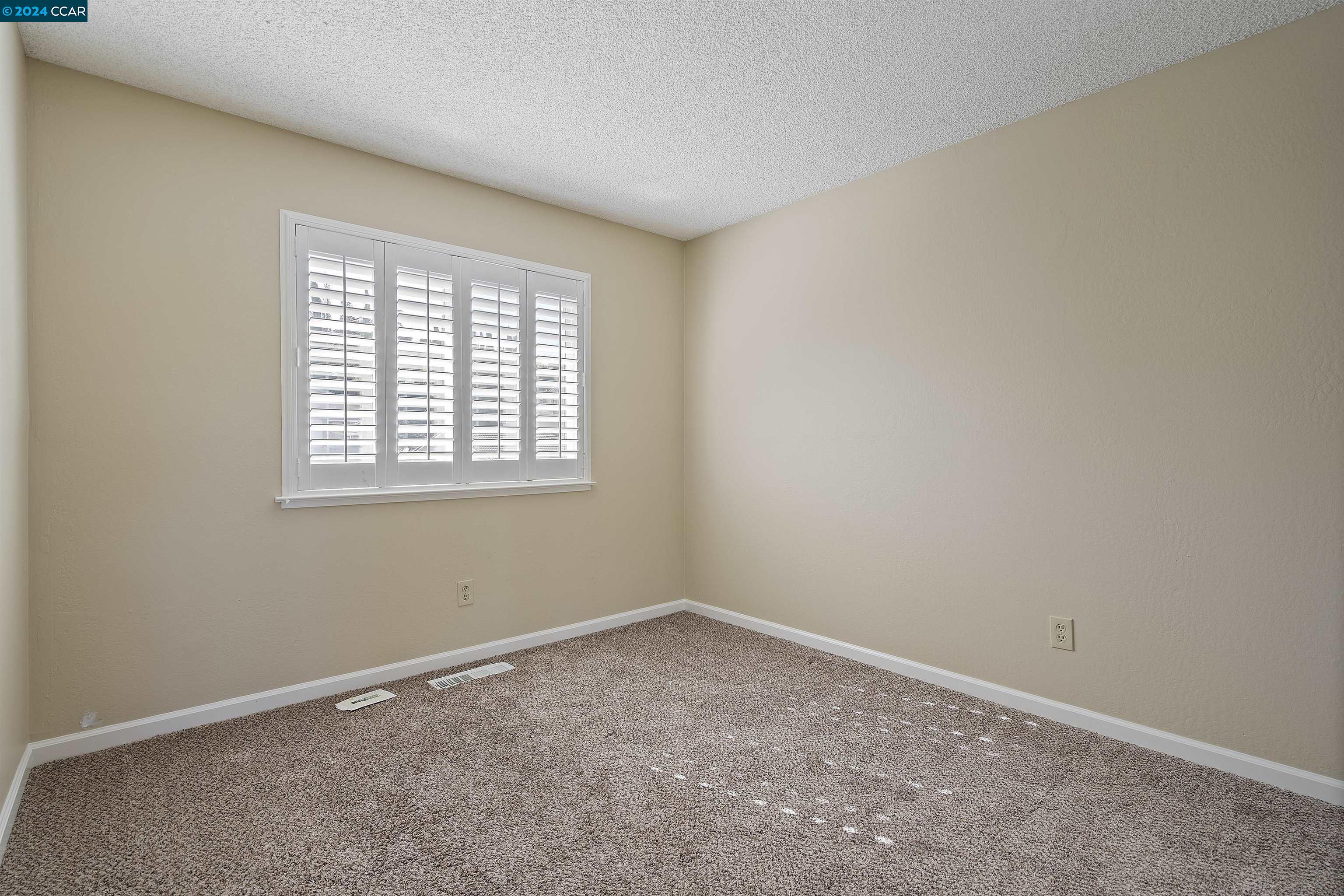 Detail Gallery Image 31 of 48 For 4457 Valle Vista, Pittsburg,  CA 94565 - 4 Beds | 2/1 Baths