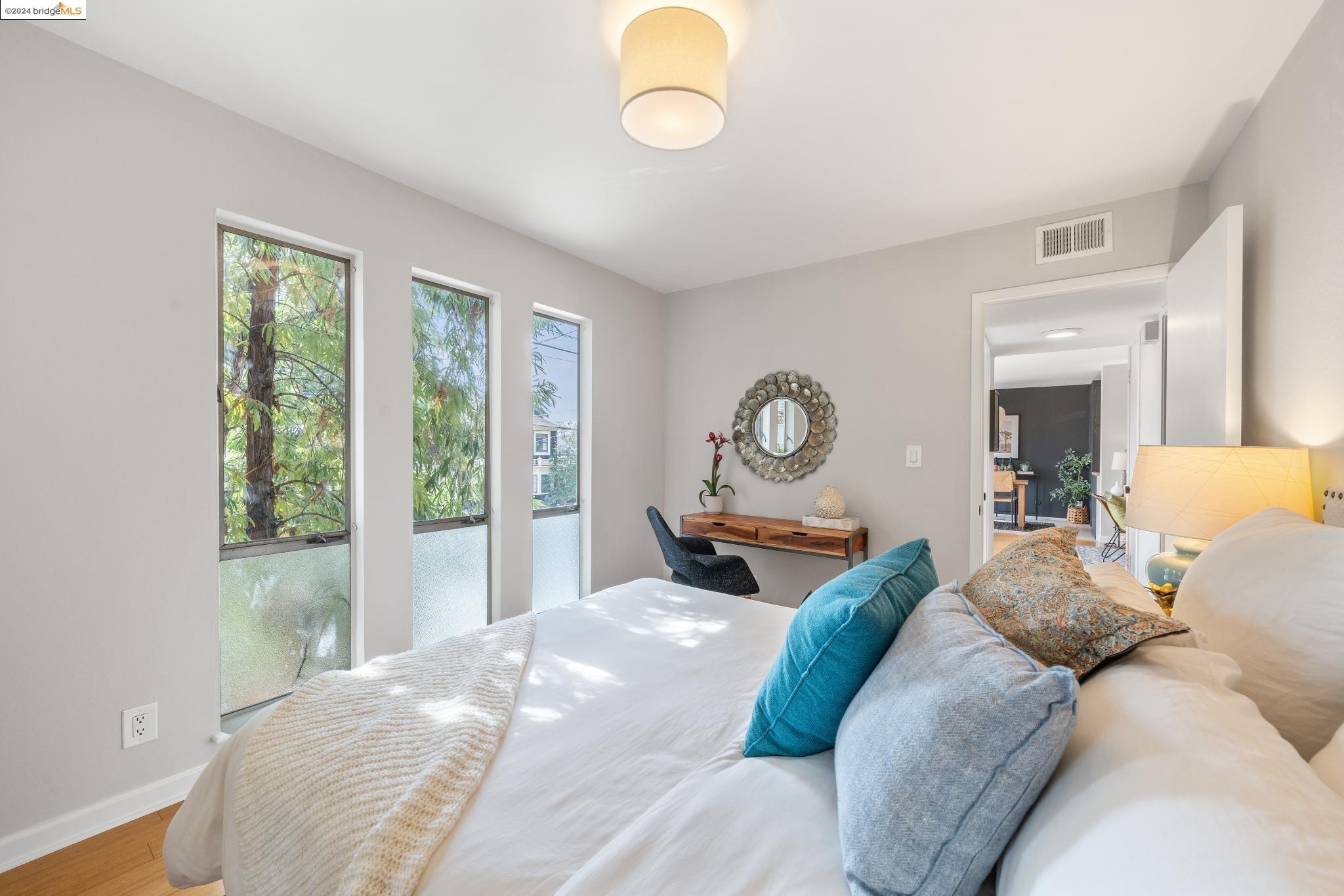 Detail Gallery Image 23 of 27 For 10 Moss Ave #19,  Oakland,  CA 94610 - 2 Beds | 1 Baths