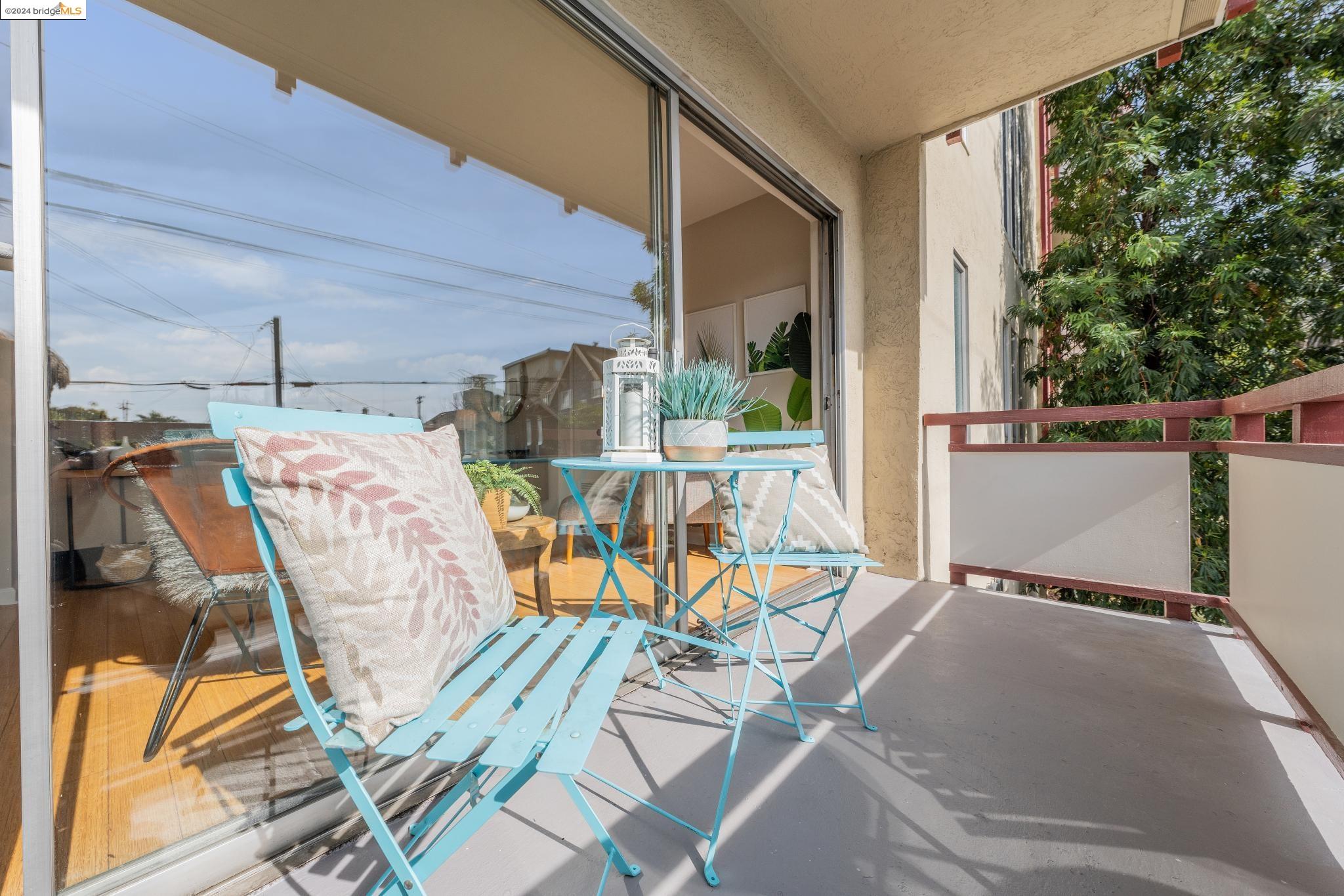 Detail Gallery Image 26 of 27 For 10 Moss Ave #19,  Oakland,  CA 94610 - 2 Beds | 1 Baths