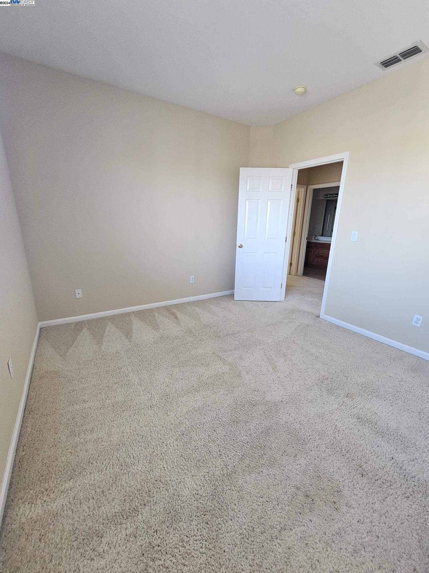 Detail Gallery Image 15 of 23 For 1250 Poppy Seed Ct, Concord,  CA 94520 - 4 Beds | 2/1 Baths