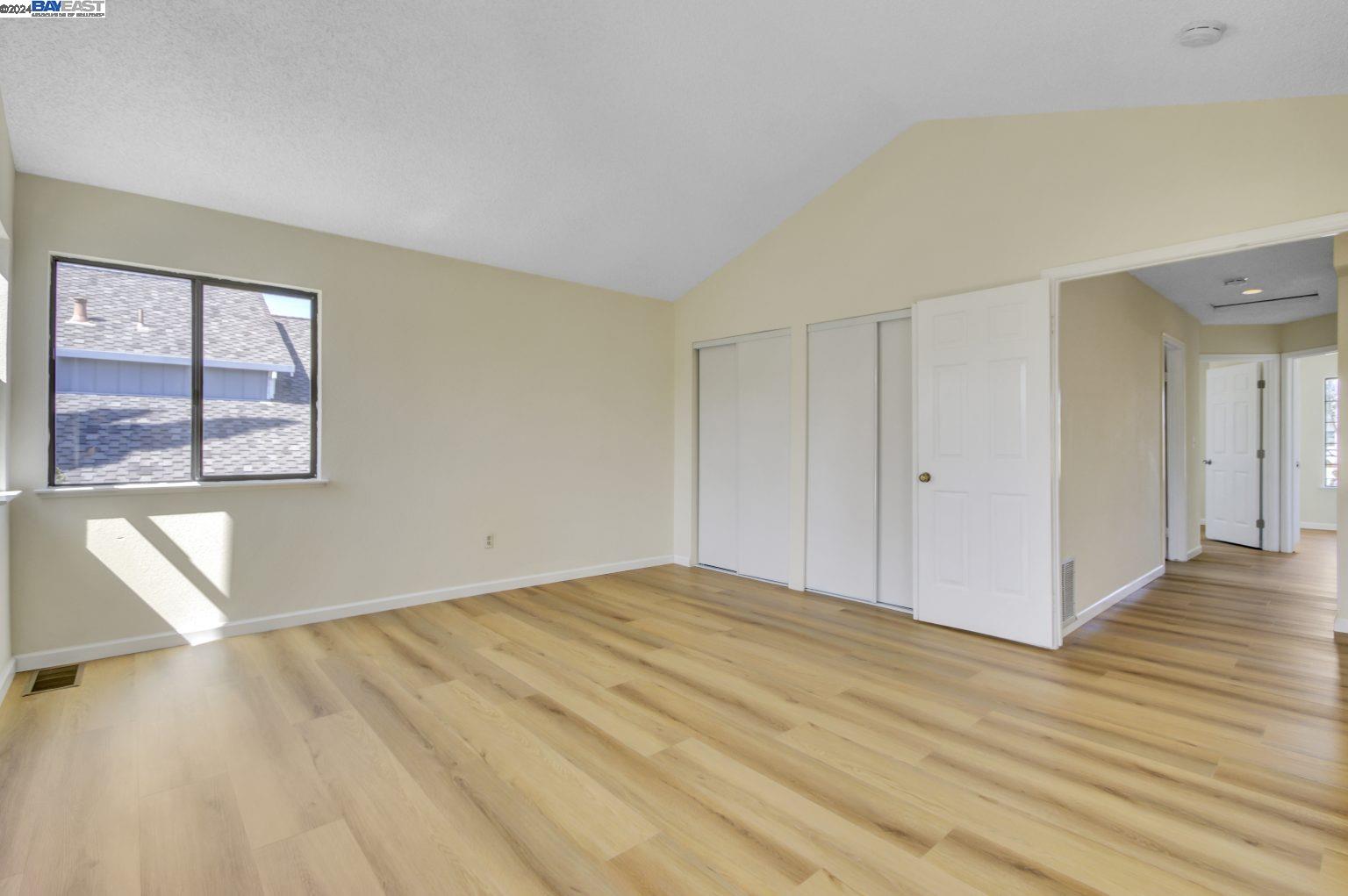 Detail Gallery Image 12 of 49 For 425 Sandy Hill Ct, Antioch,  CA 94509 - 4 Beds | 2/1 Baths