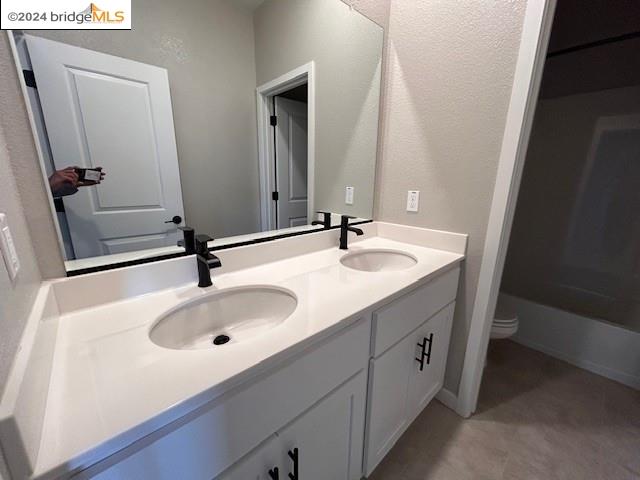 Detail Gallery Image 5 of 25 For 1053 Pipit St, Lathrop,  CA 95330 - 4 Beds | 2/1 Baths