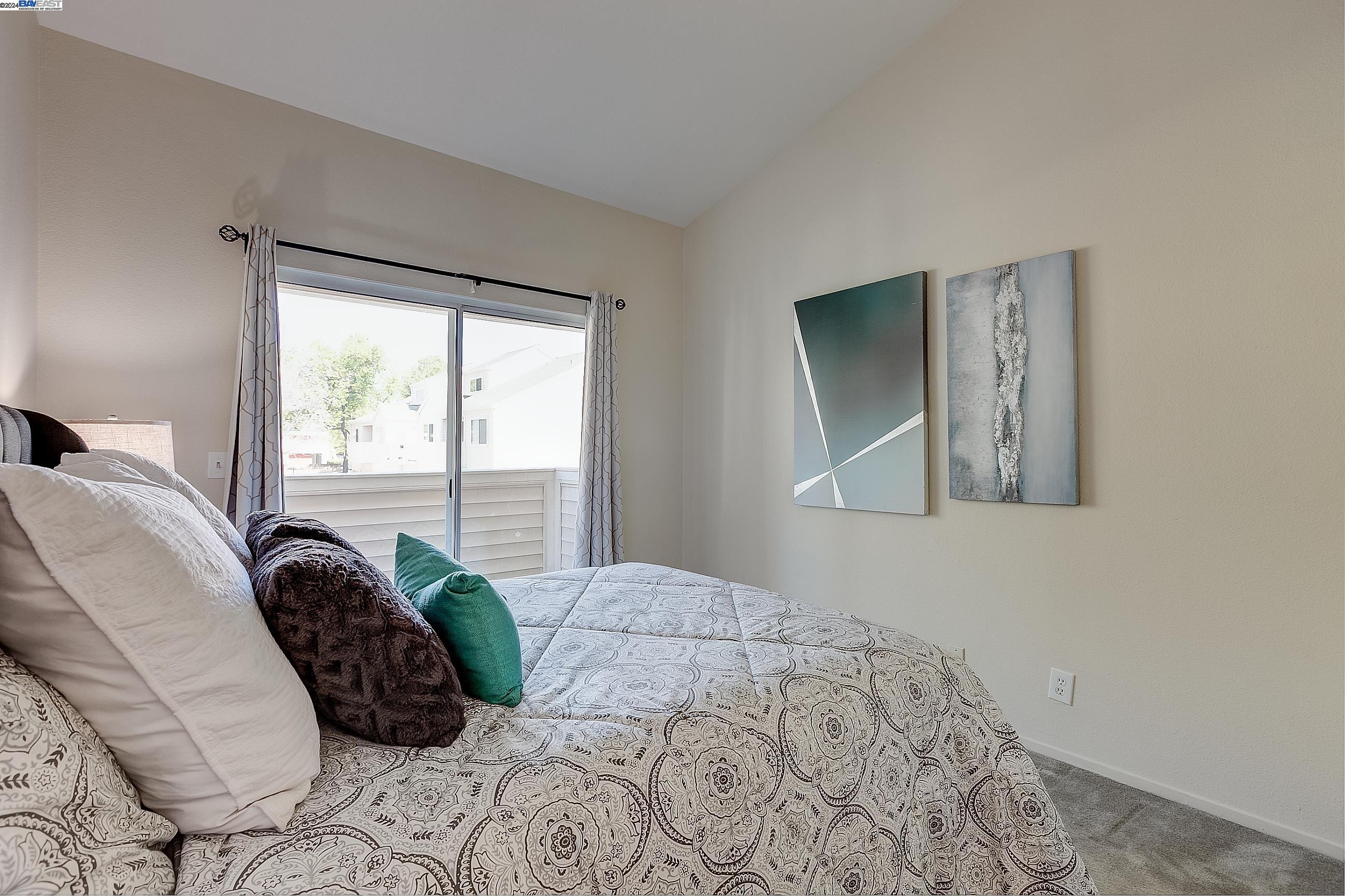 Detail Gallery Image 16 of 37 For 4636 Melody Dr #F,  Concord,  CA 94521 - 2 Beds | 2 Baths