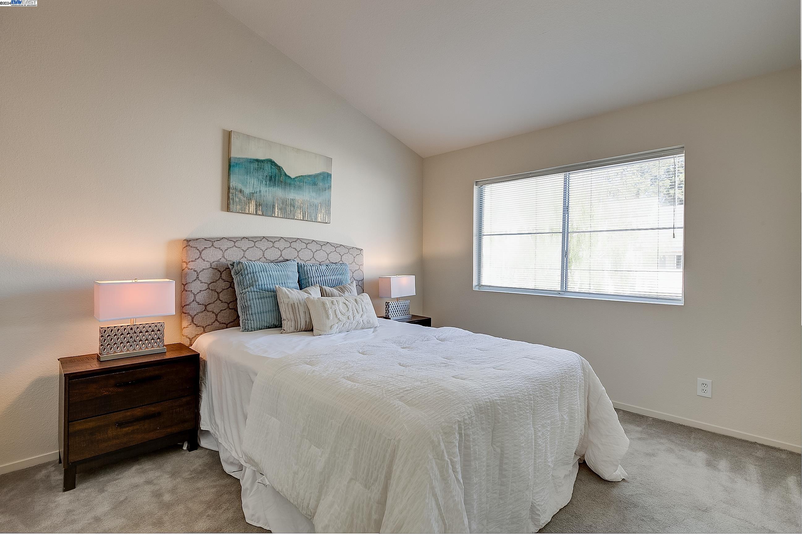 Detail Gallery Image 20 of 37 For 4636 Melody Dr #F,  Concord,  CA 94521 - 2 Beds | 2 Baths