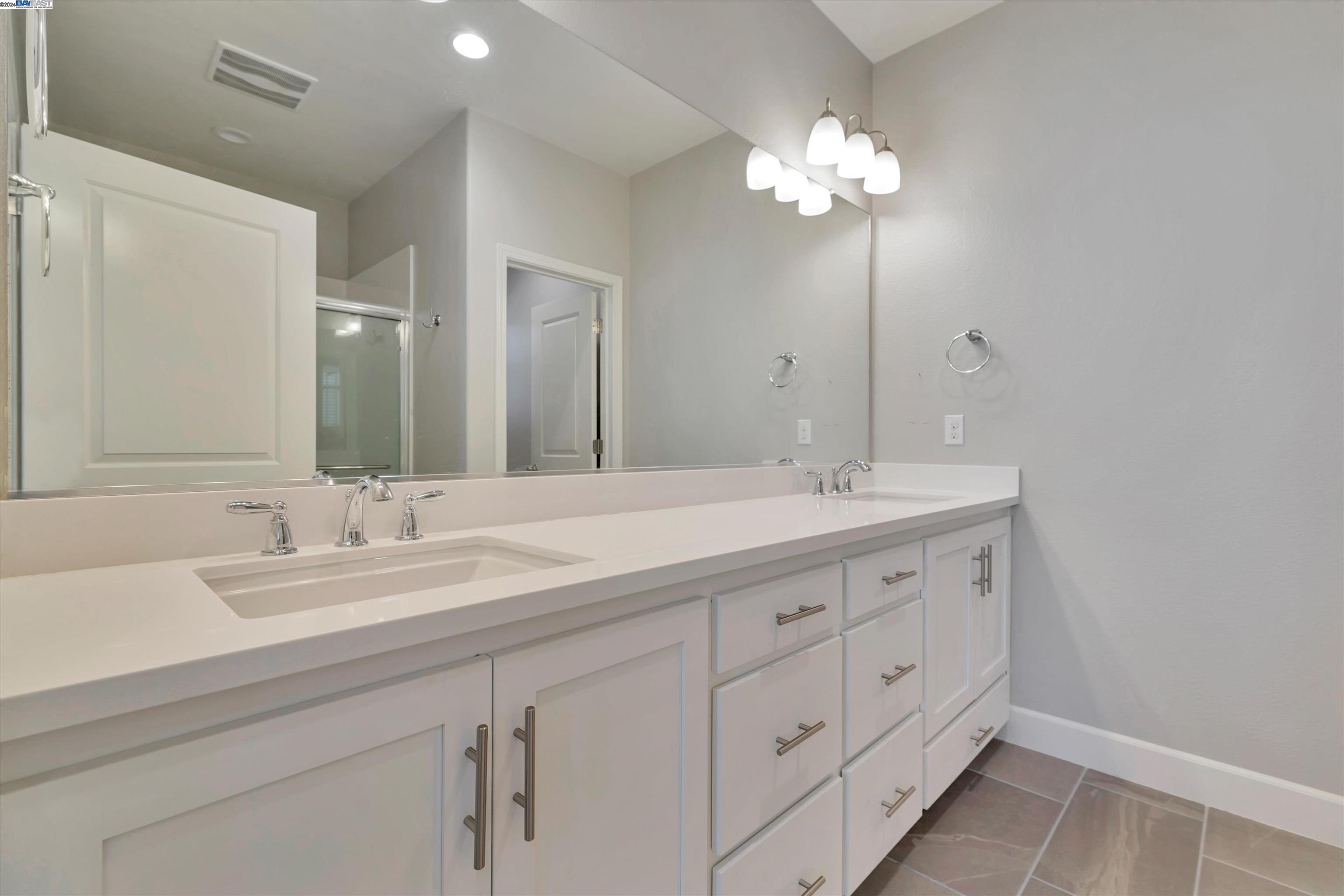 Detail Gallery Image 25 of 40 For 33410 Eileen Ter, Union City,  CA 94587 - 4 Beds | 3/1 Baths